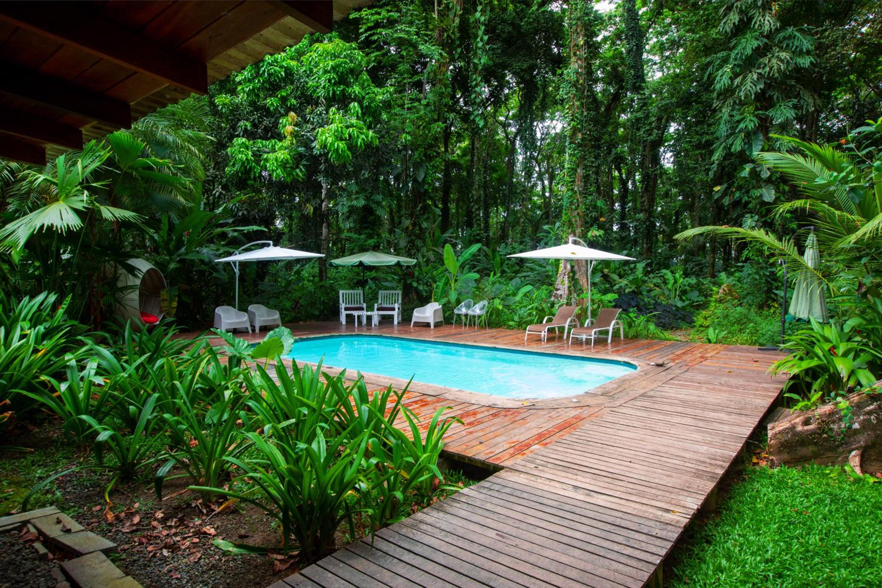 Casa Cerise Beachfront