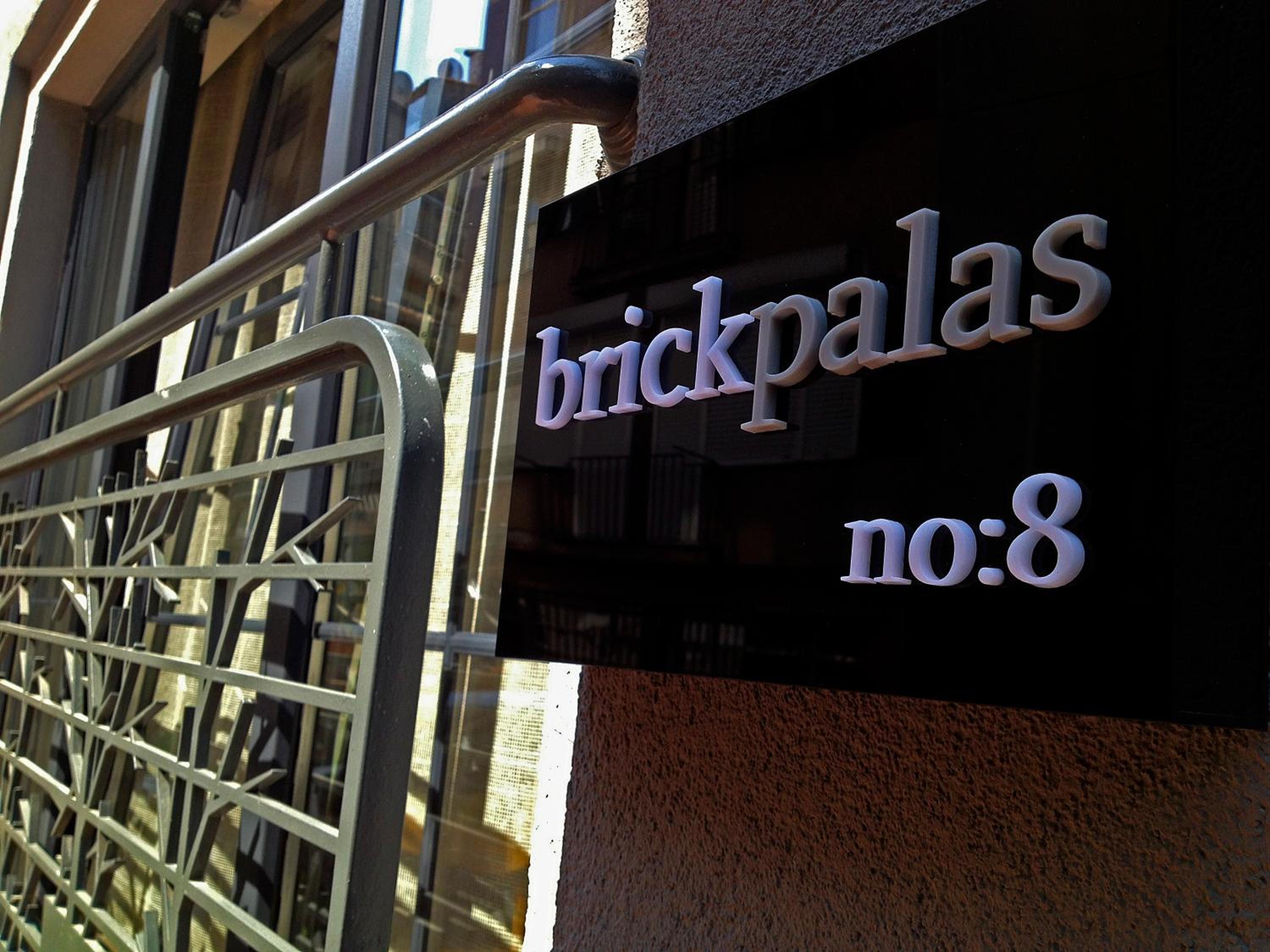 Brickpalas photo 3