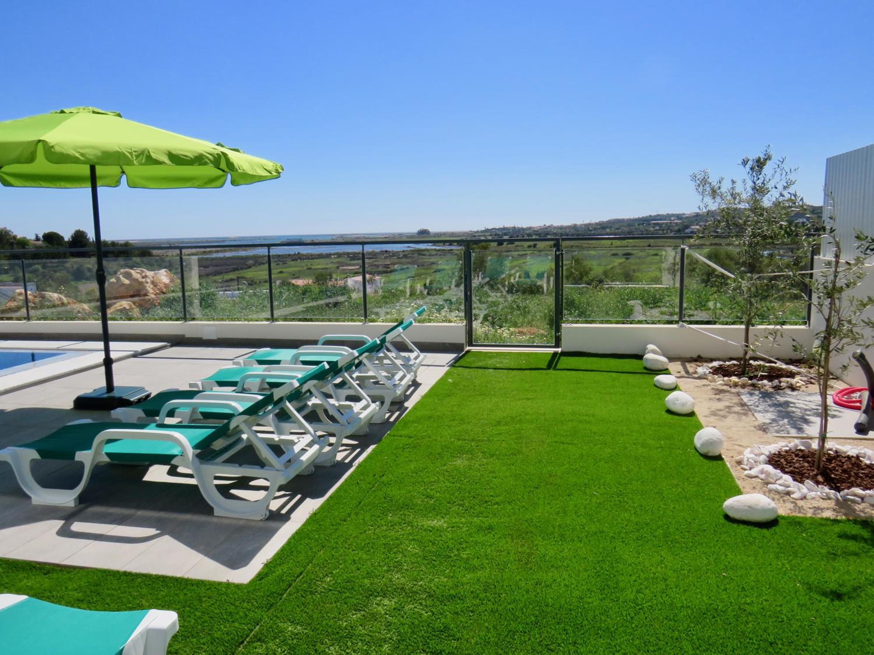 Villa Ria Alvor- Swimming pool & Jacuzzi
