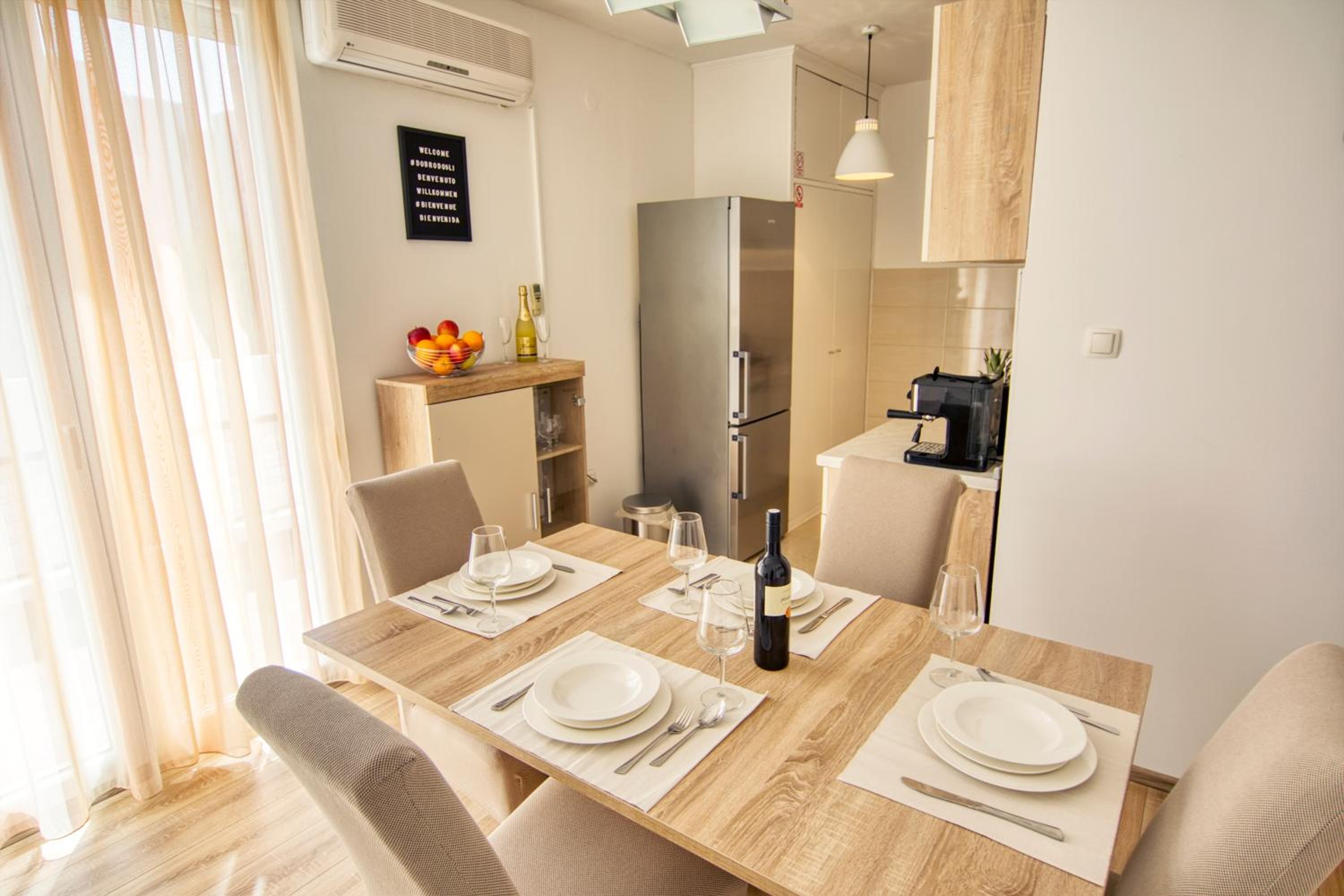 Luxury Apartment Nuneni view 2
