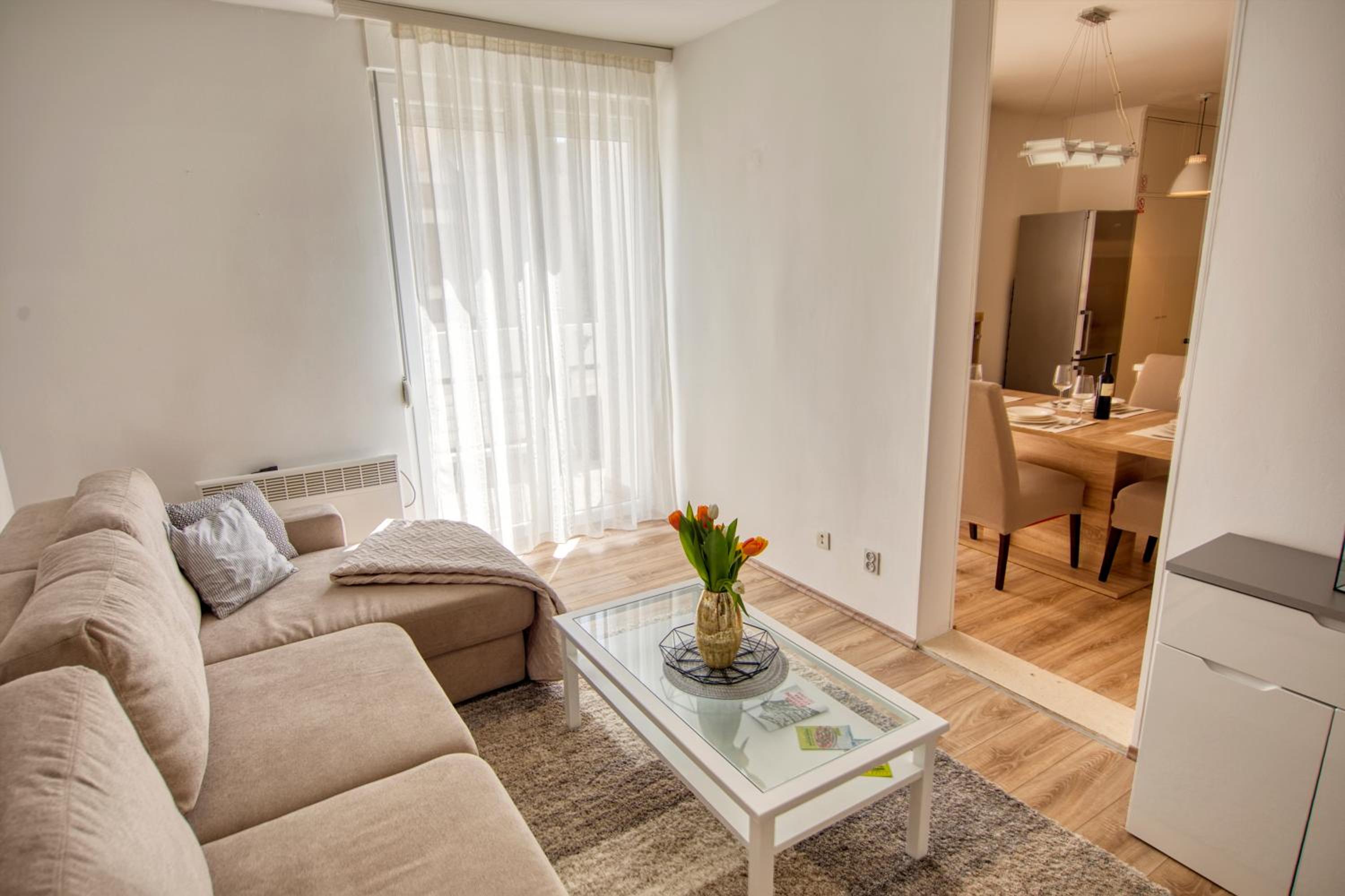 Luxury Apartment Nuneni view 5