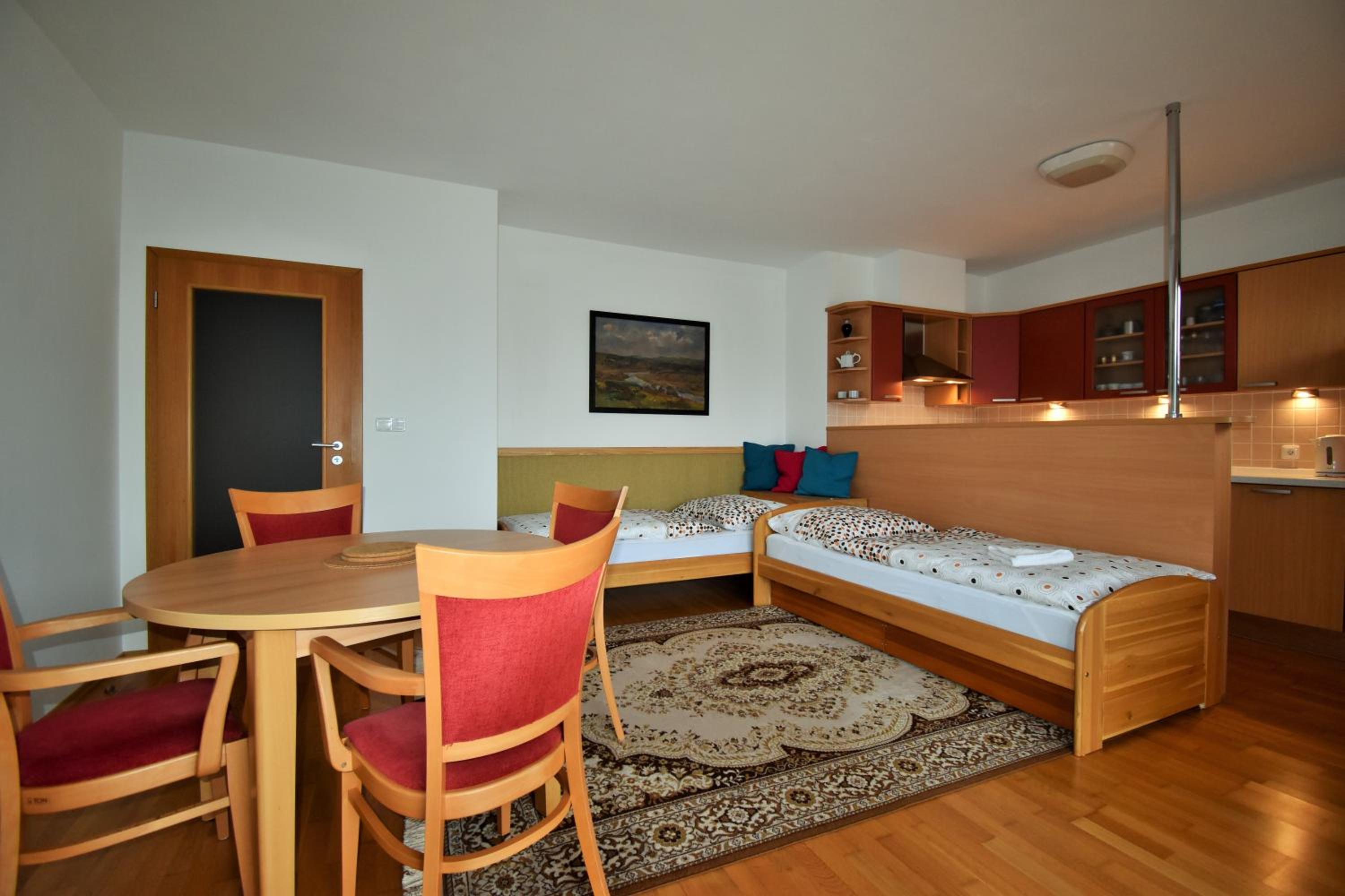 Apartmány Michael view 3