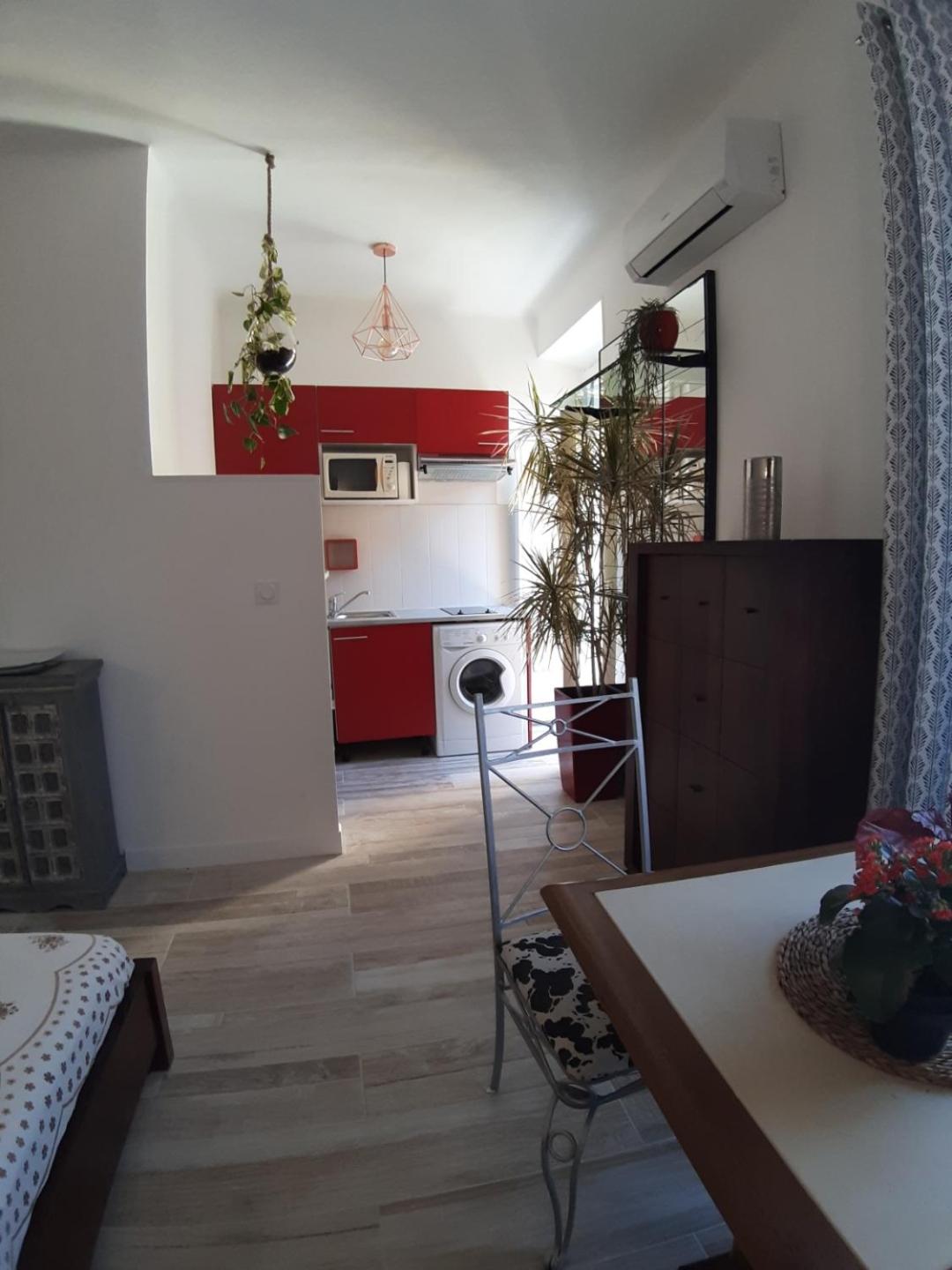Studio Lou Nidou, Nice Centre