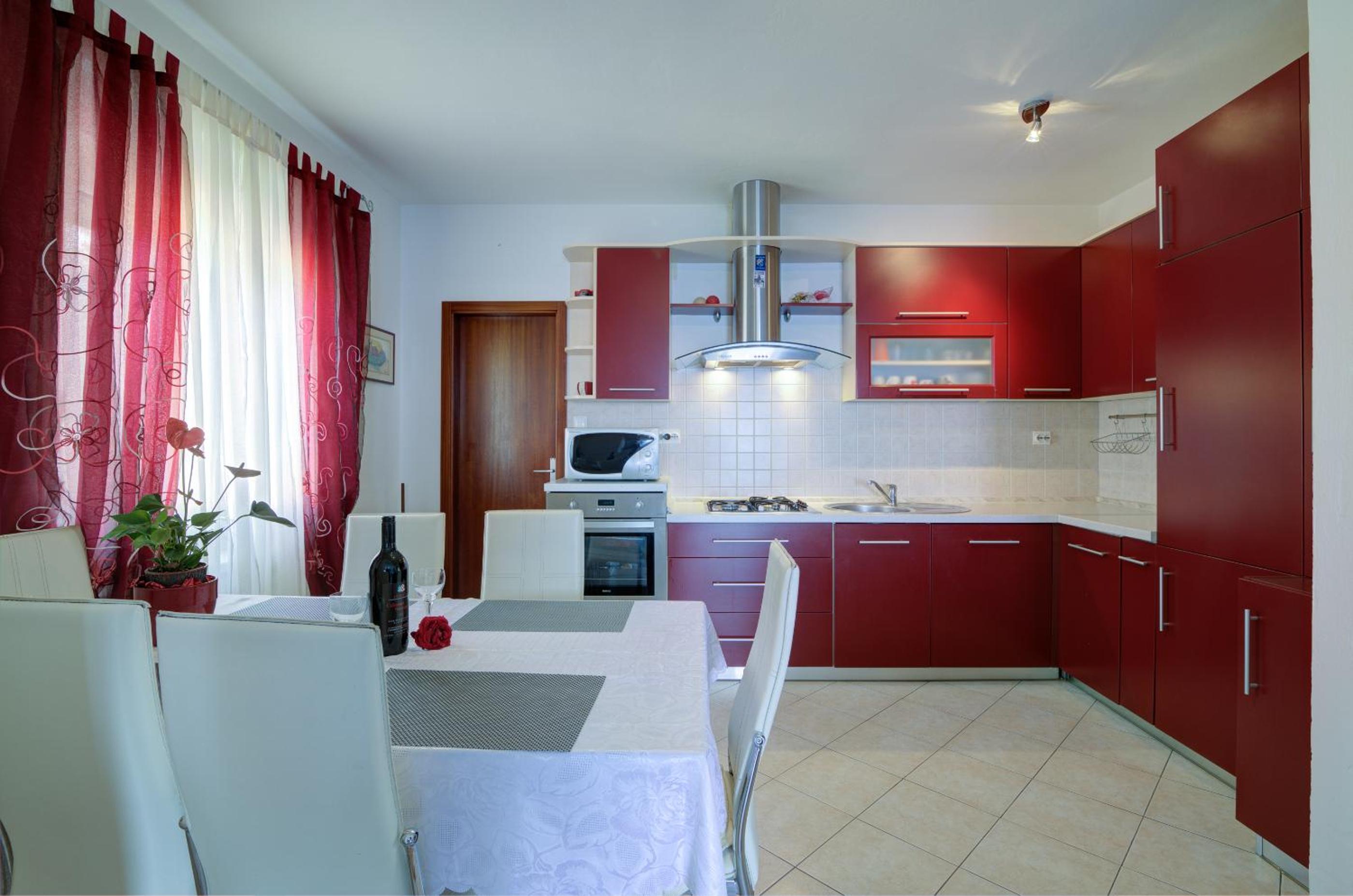 APARTMENT LUCA