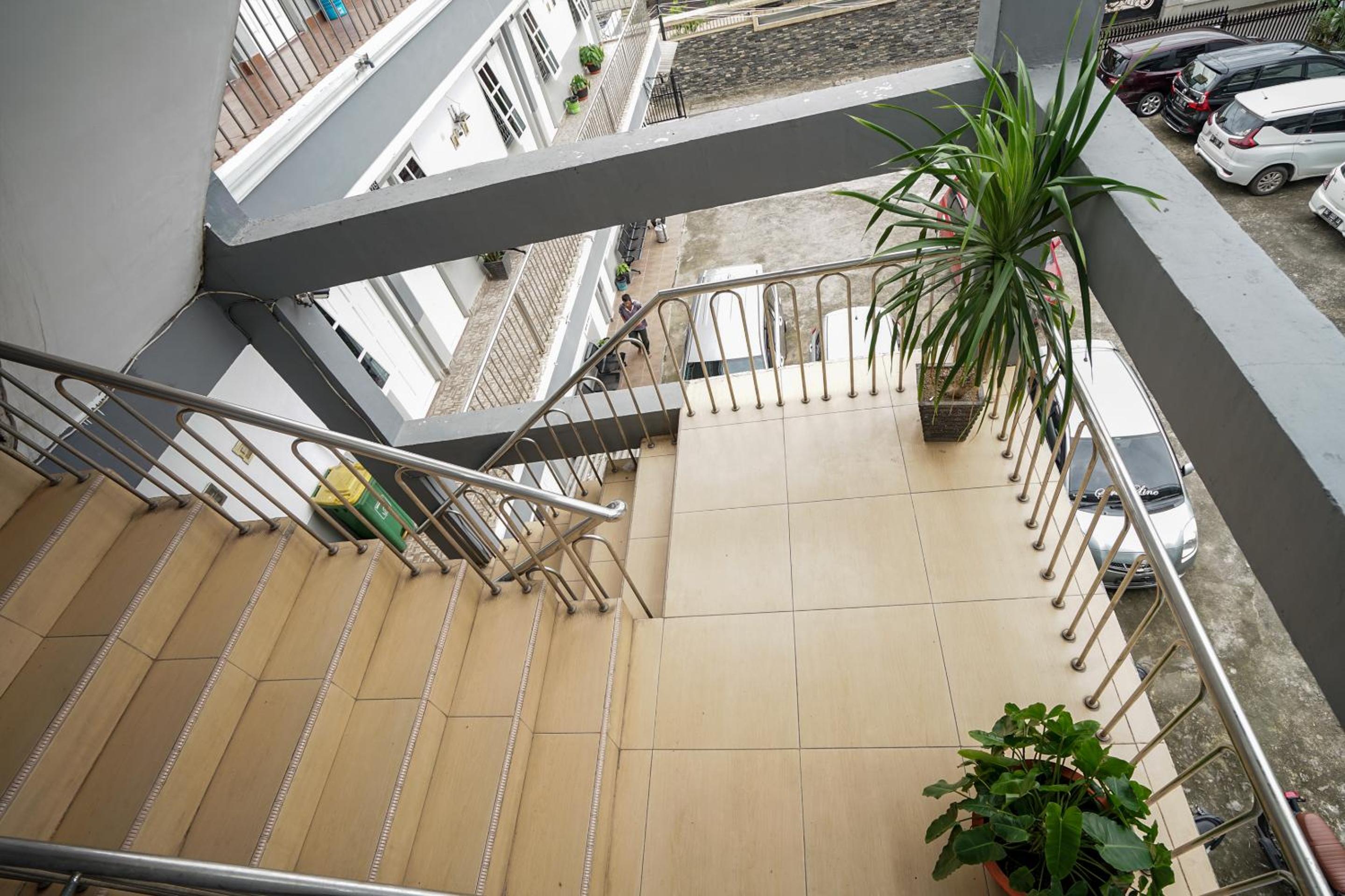 Balcony & Terrace