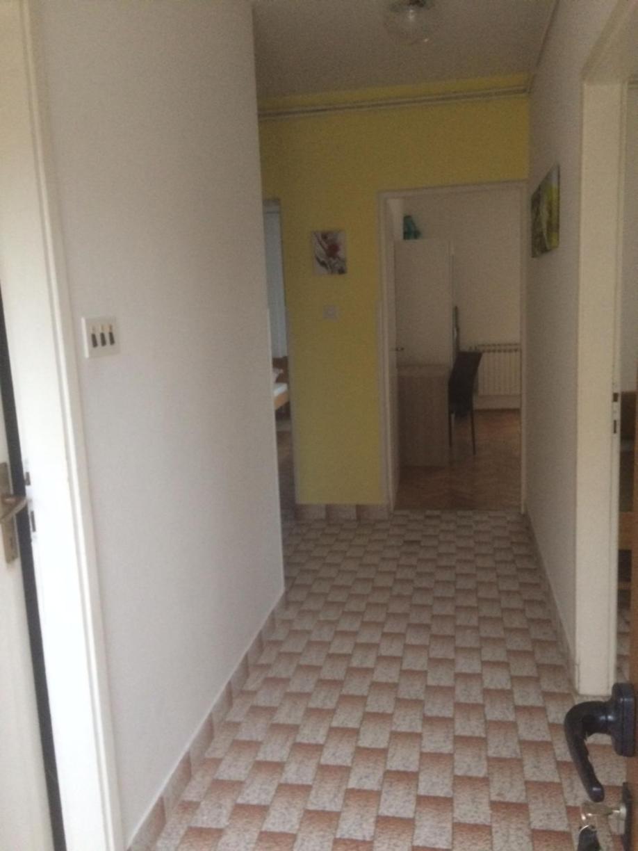 Apartment Tinna view 3