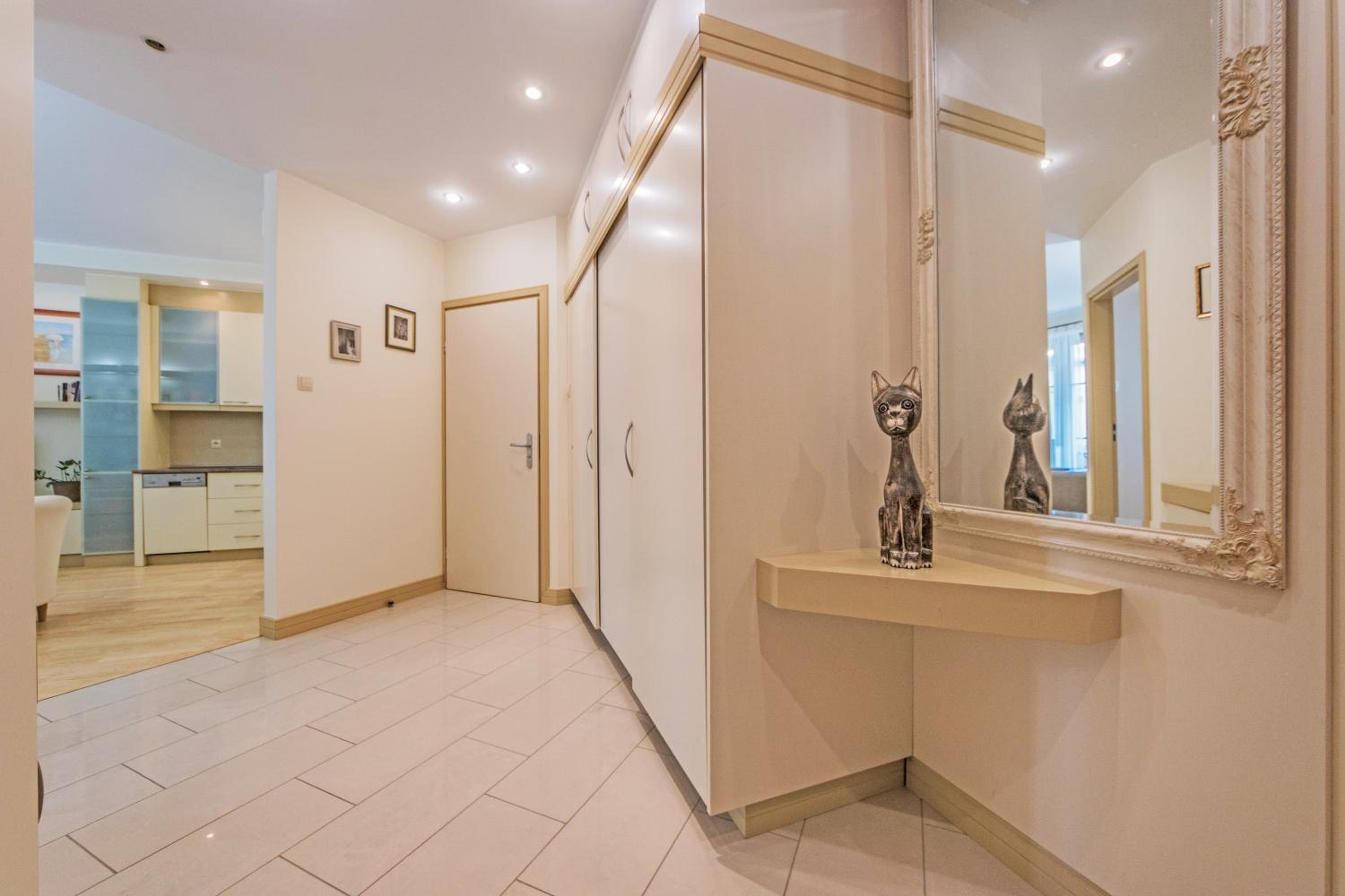 Apartamenty House Managers - Złota Gracja