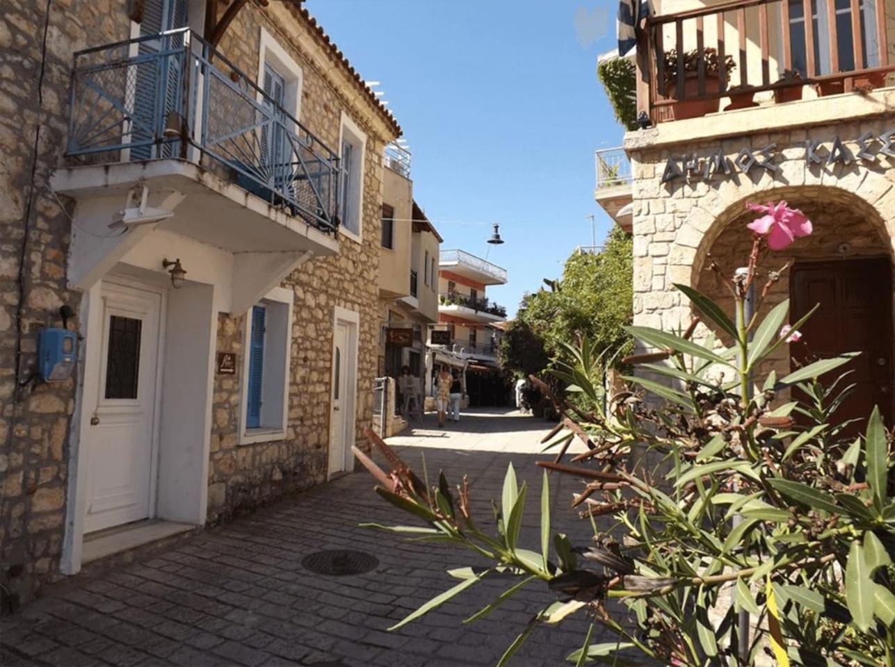 Beautiful Studio in traditional Afytos Halkidiki-UVC sterilized