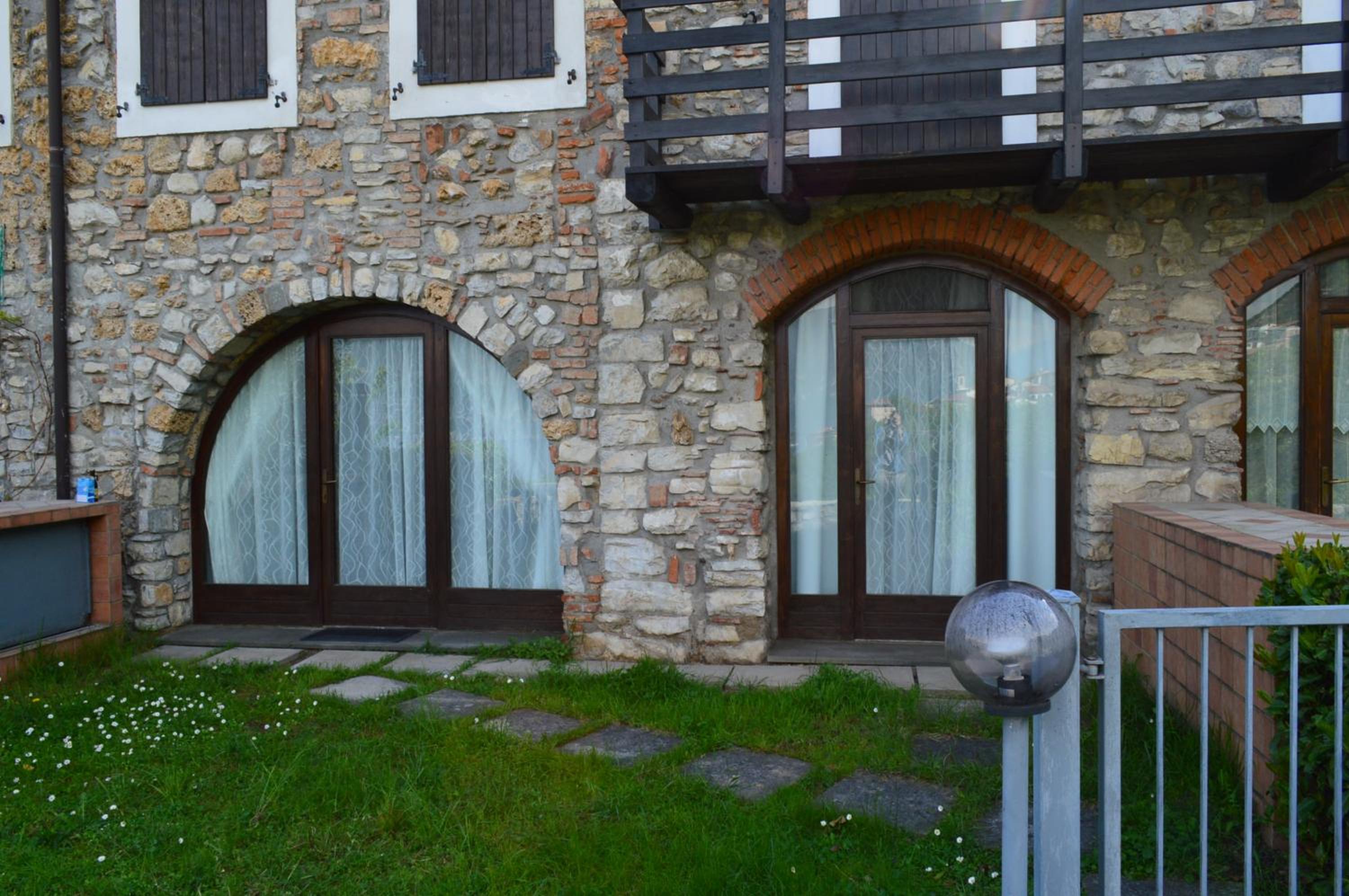 Casa Sasso view 3