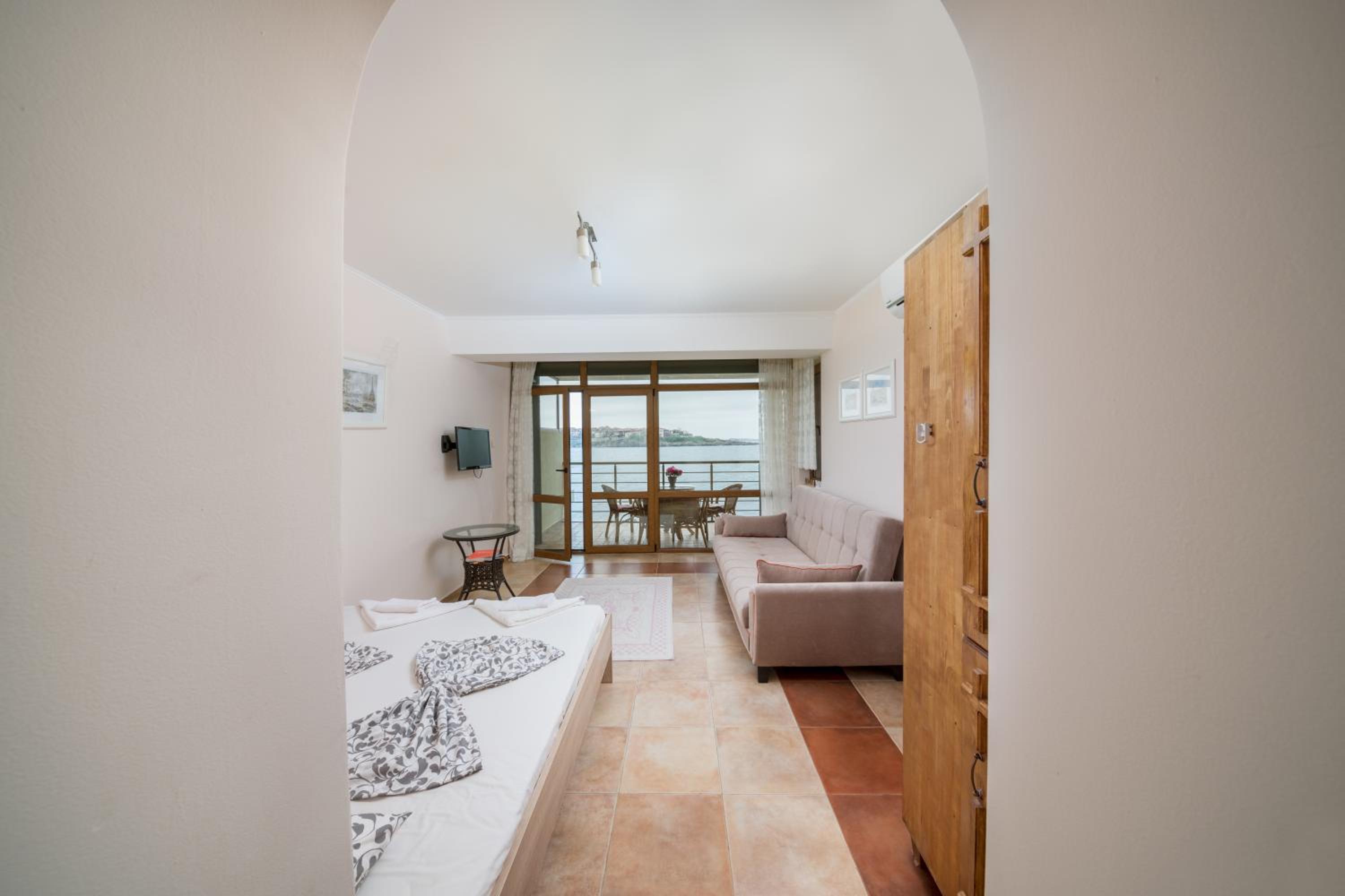 Sozopol Seaside Apartment view 5