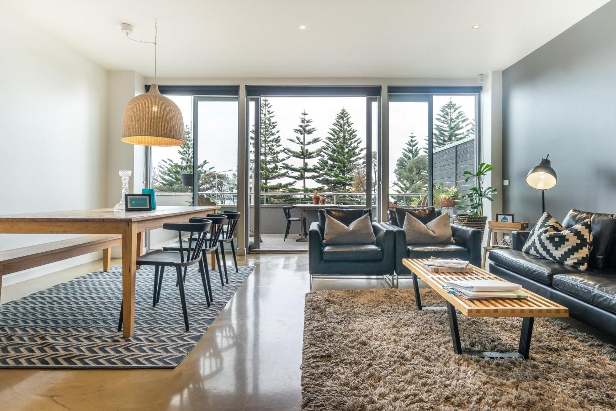 Aquabelle Apartments