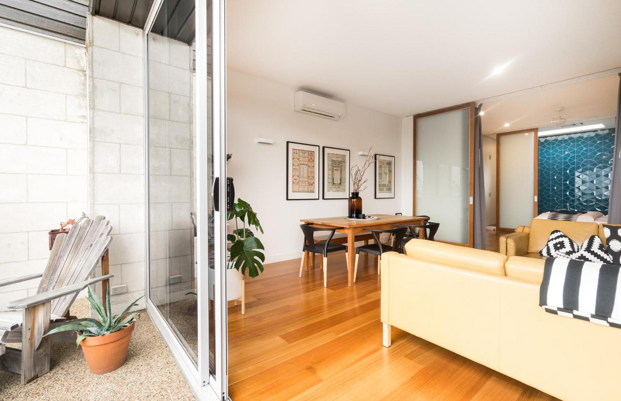 Aquabelle Apartments