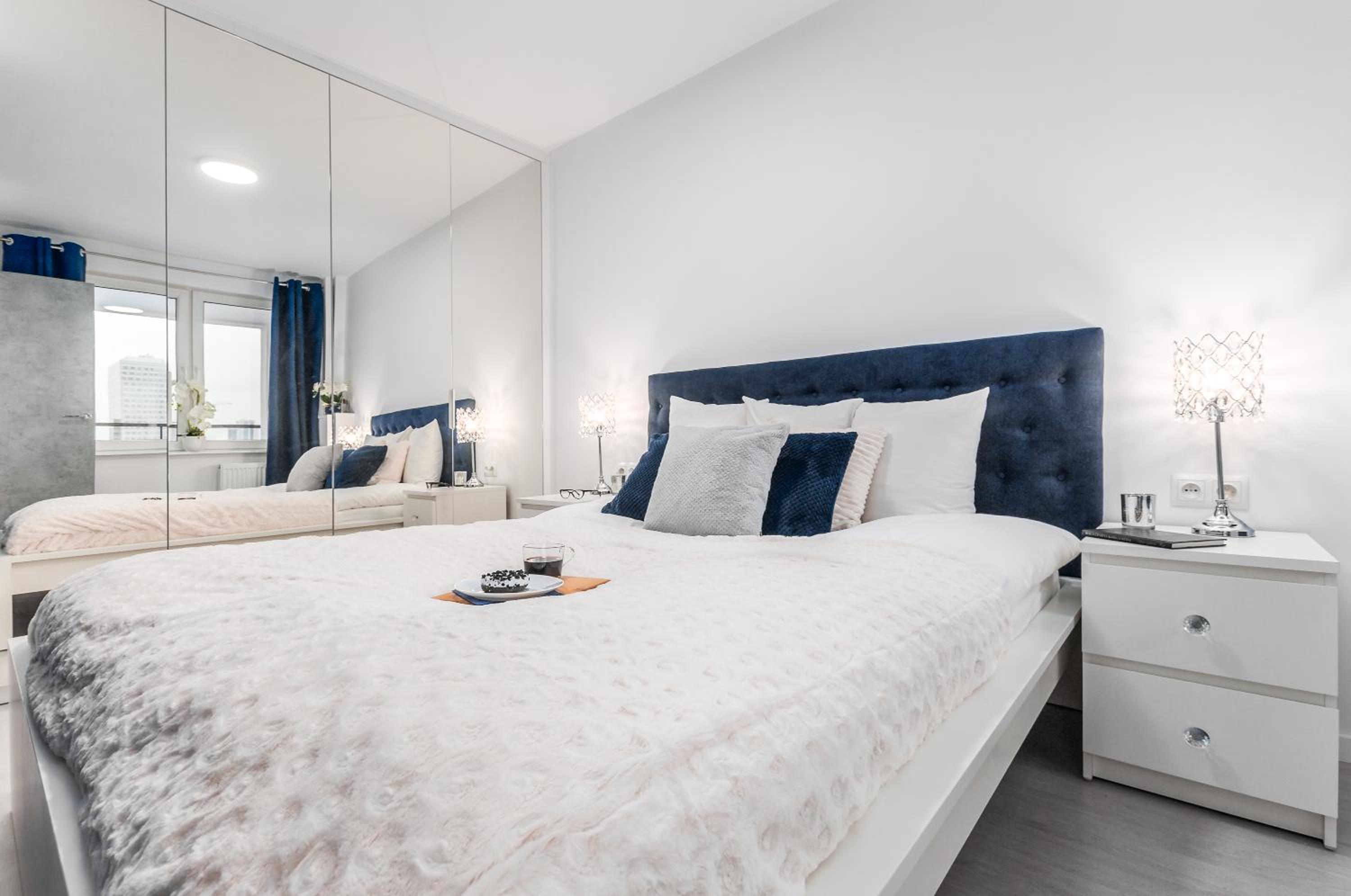 Apartments Golden Warsaw by Renters view 3