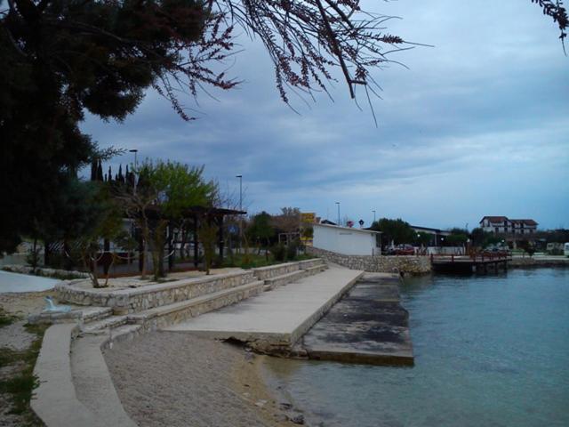Photo 48