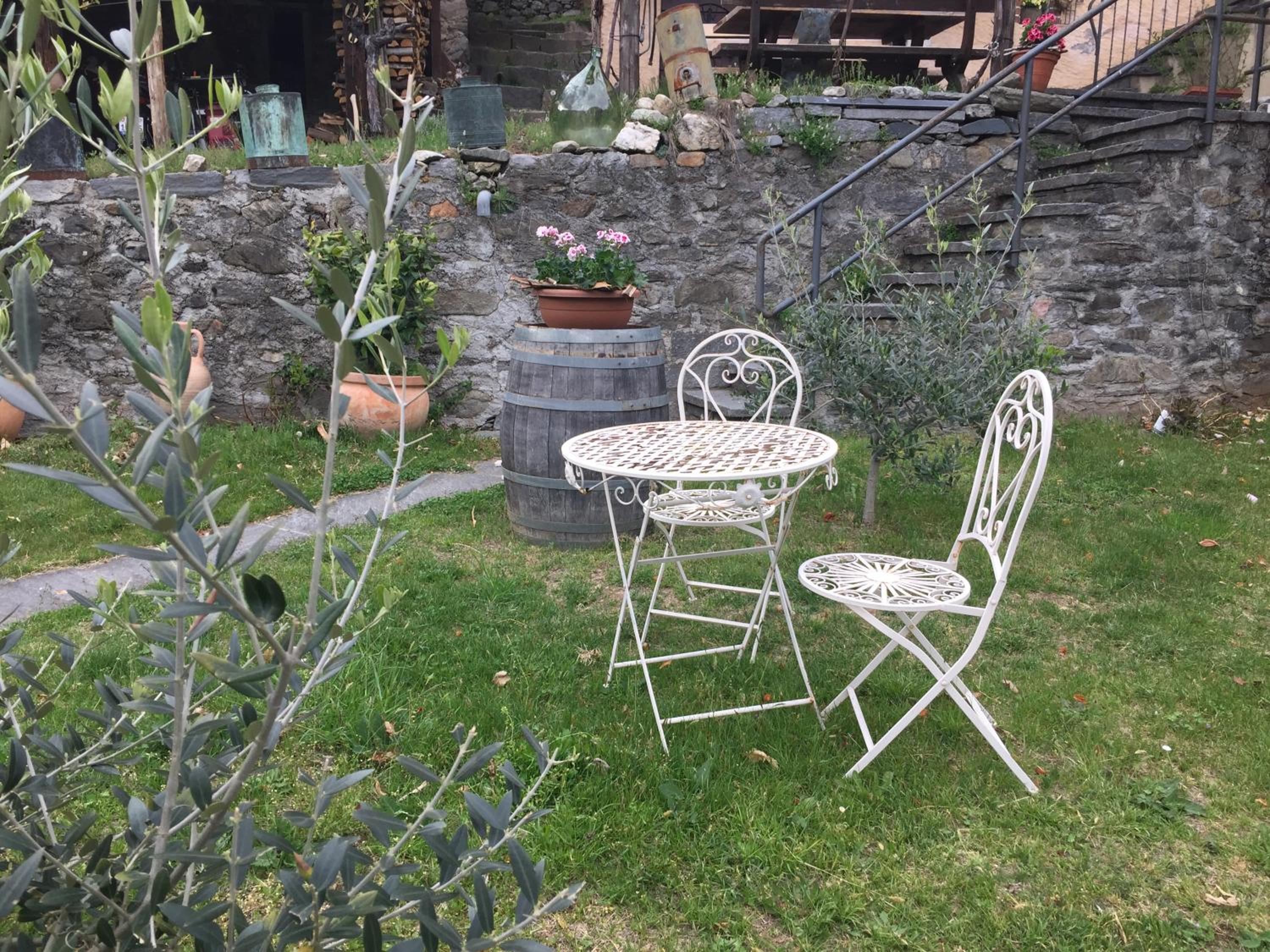 Casa immersa nel vigneto view 4
