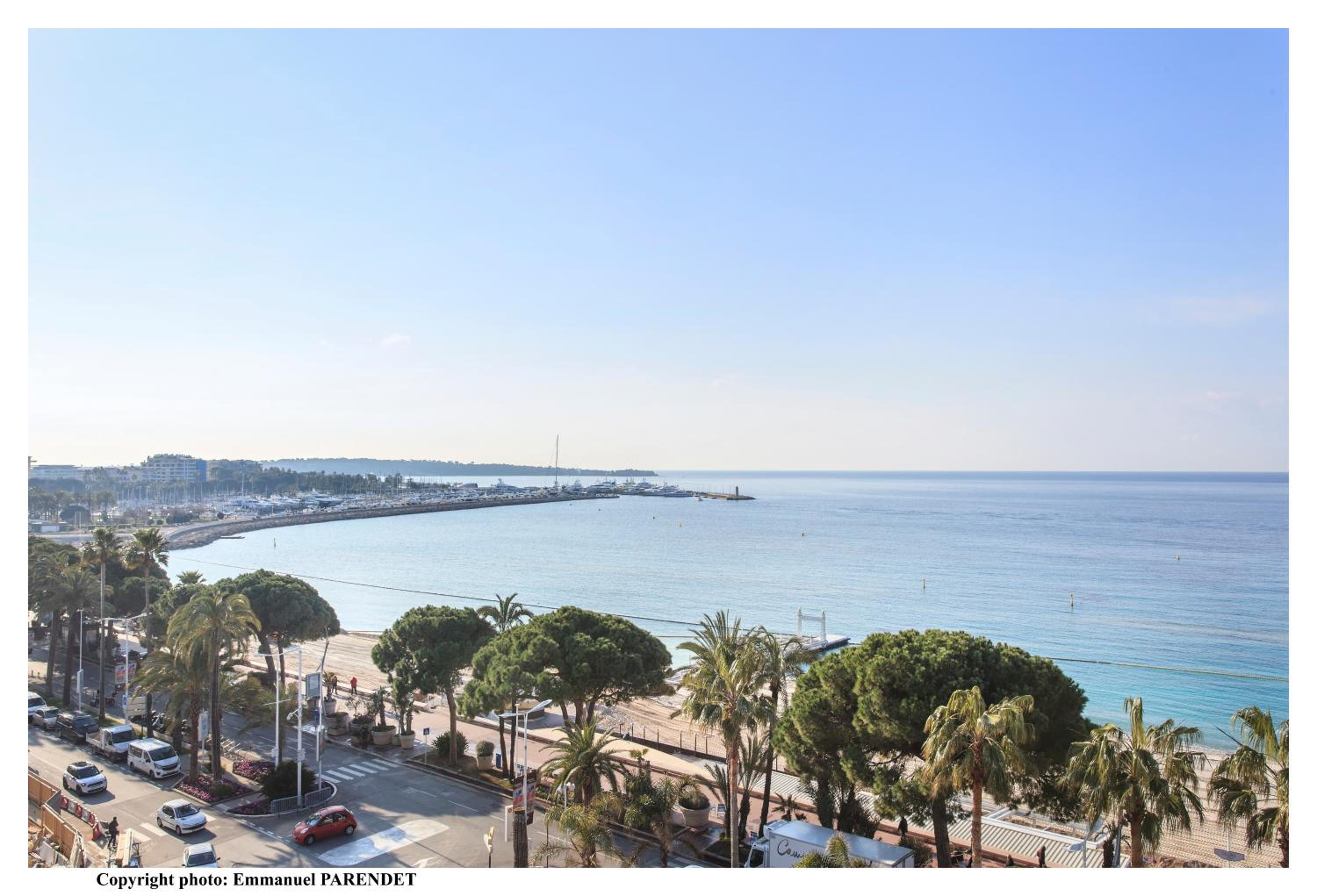 Beautiful modern apartment in La Croisette with sea view photo 2