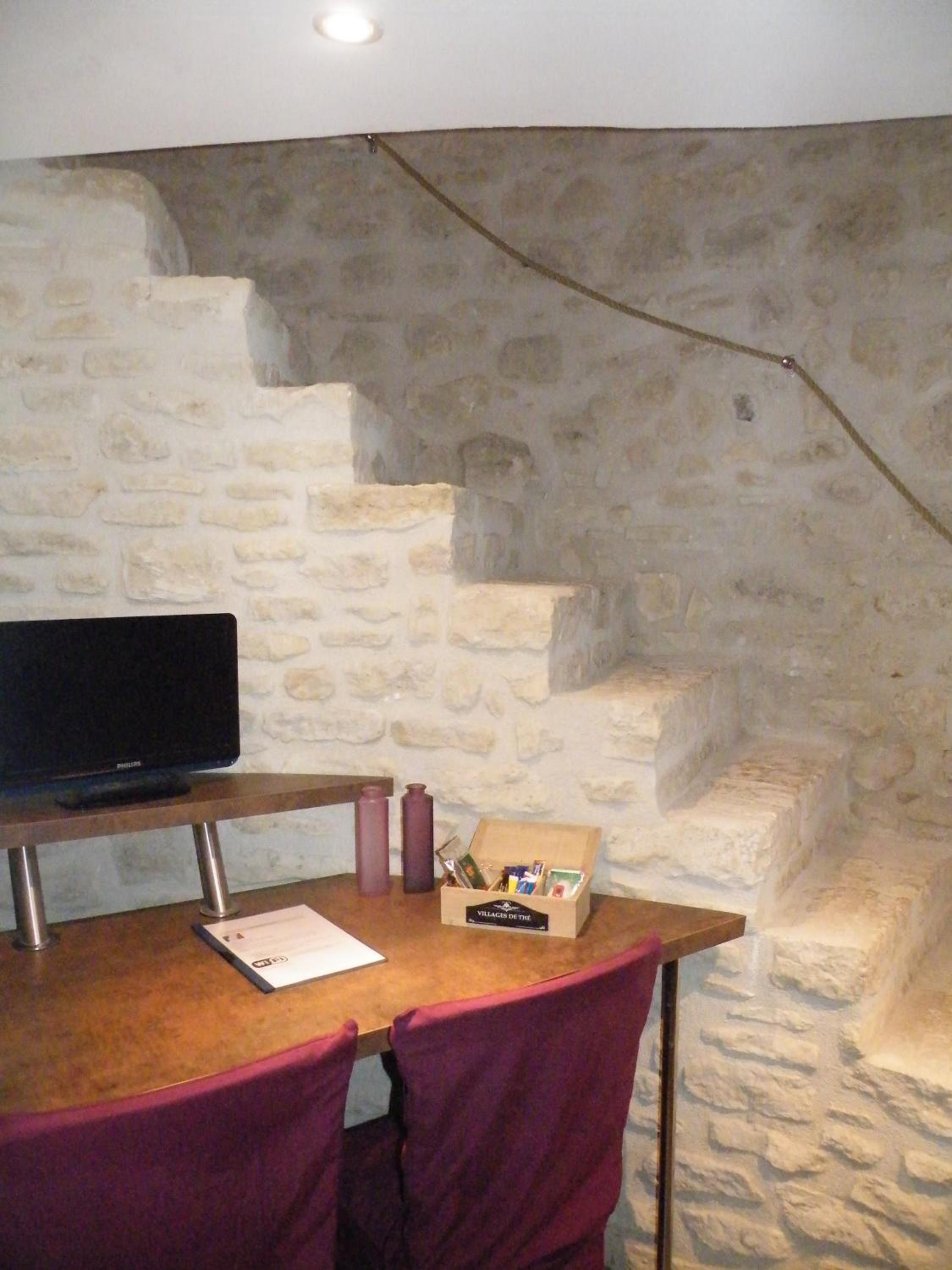 Photo 37