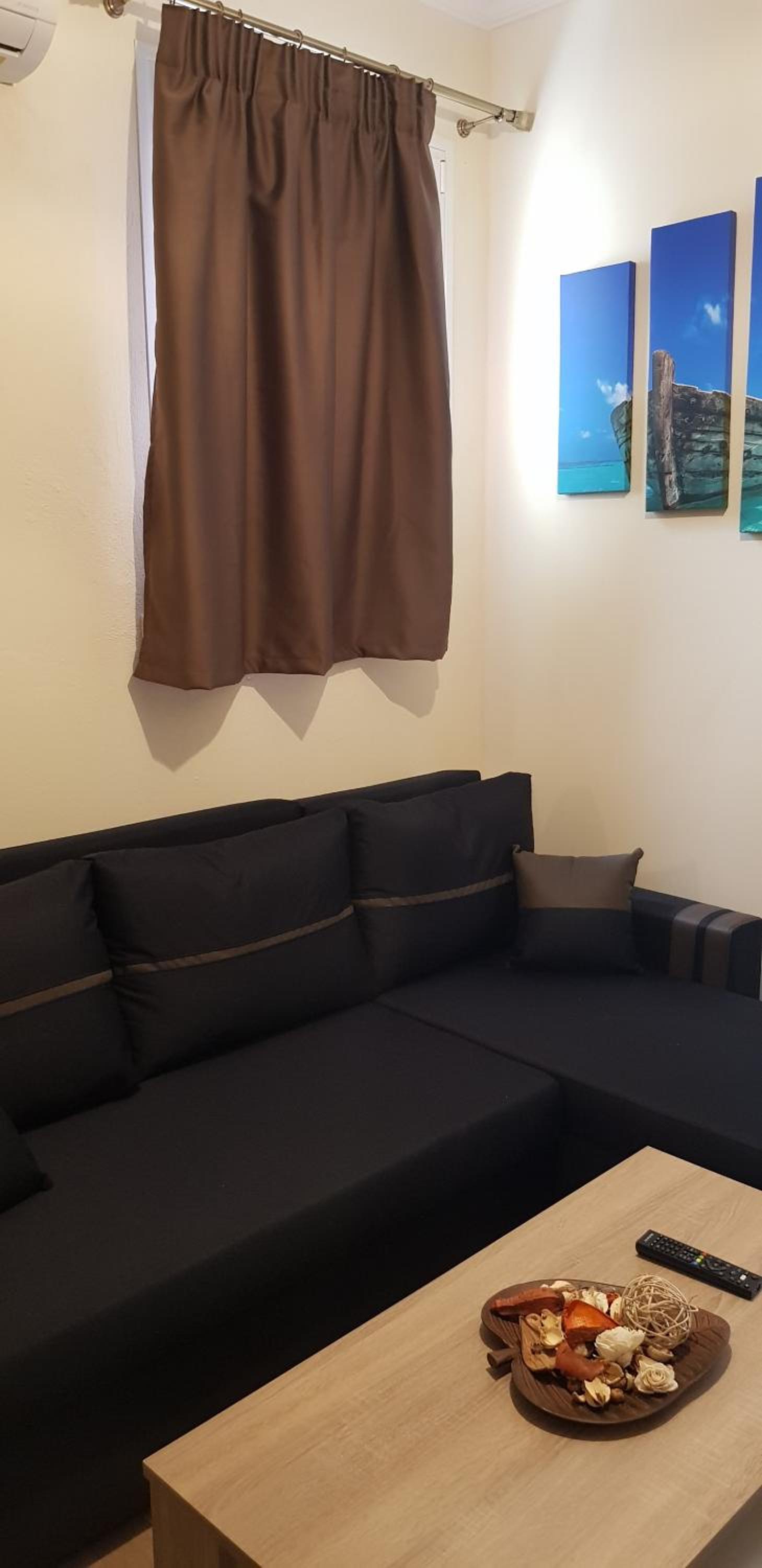 City's Center Lux. Apt. for 4 persons and BBQ view 5