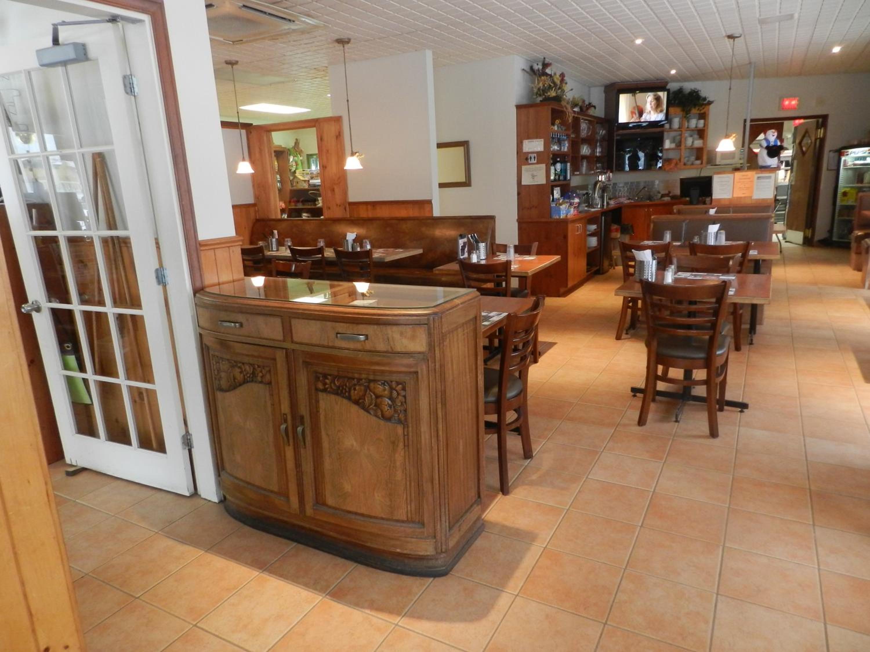 restaurant