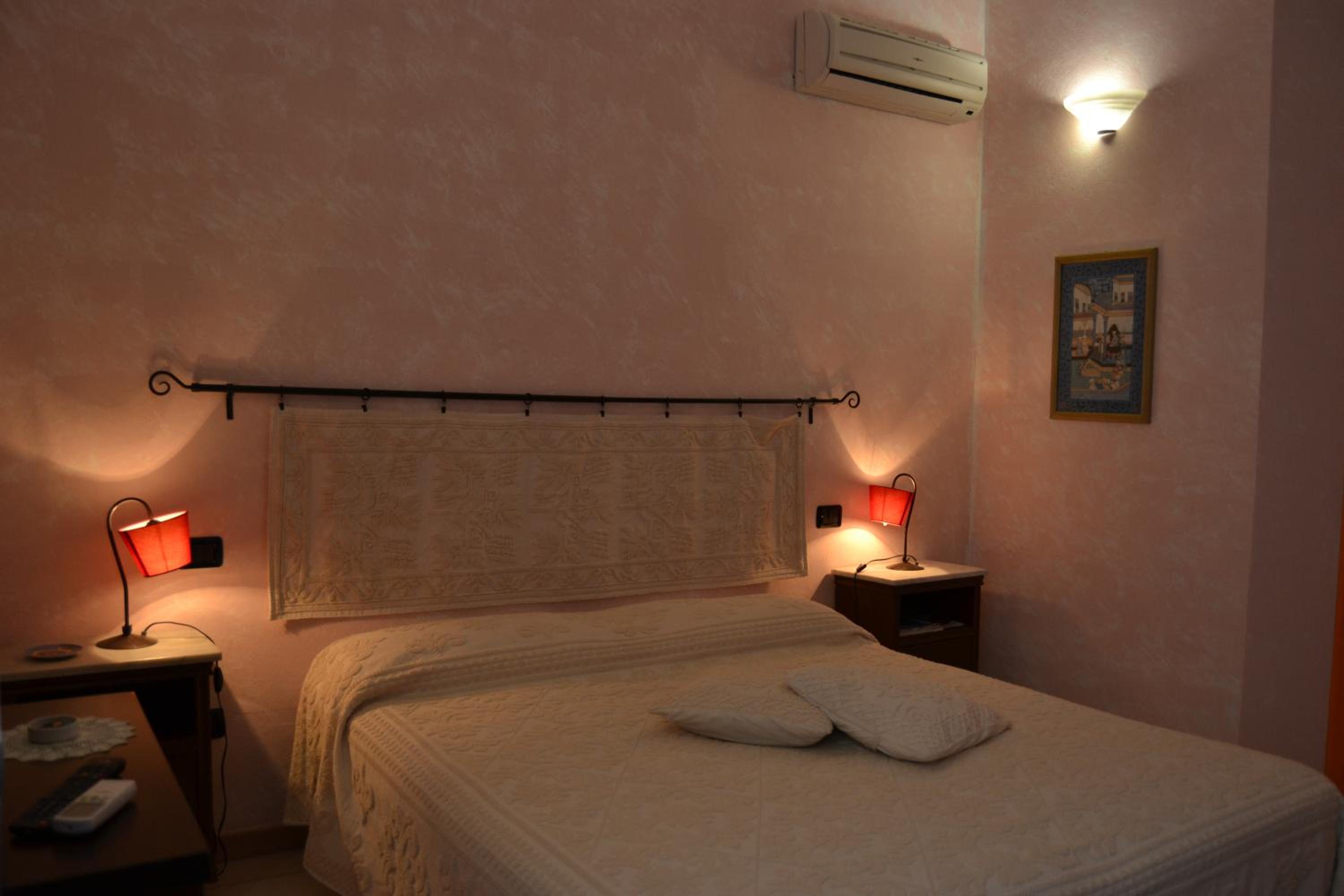 S'Attobiu B&B And Guest-Houses