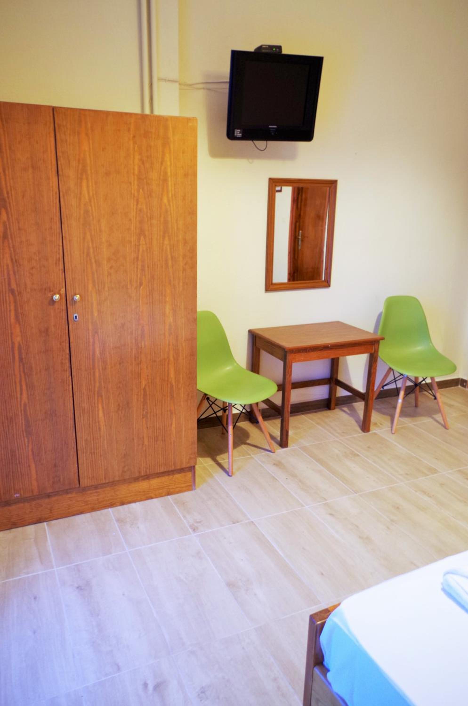 Sotiras Rooms