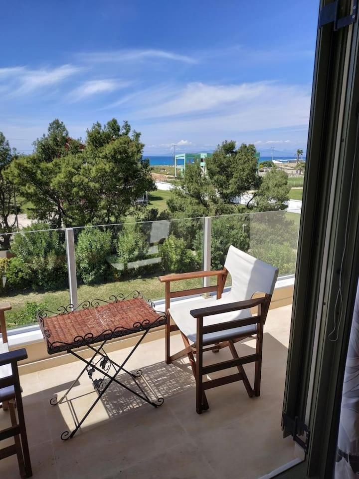 Beachfront Villa Galazio
