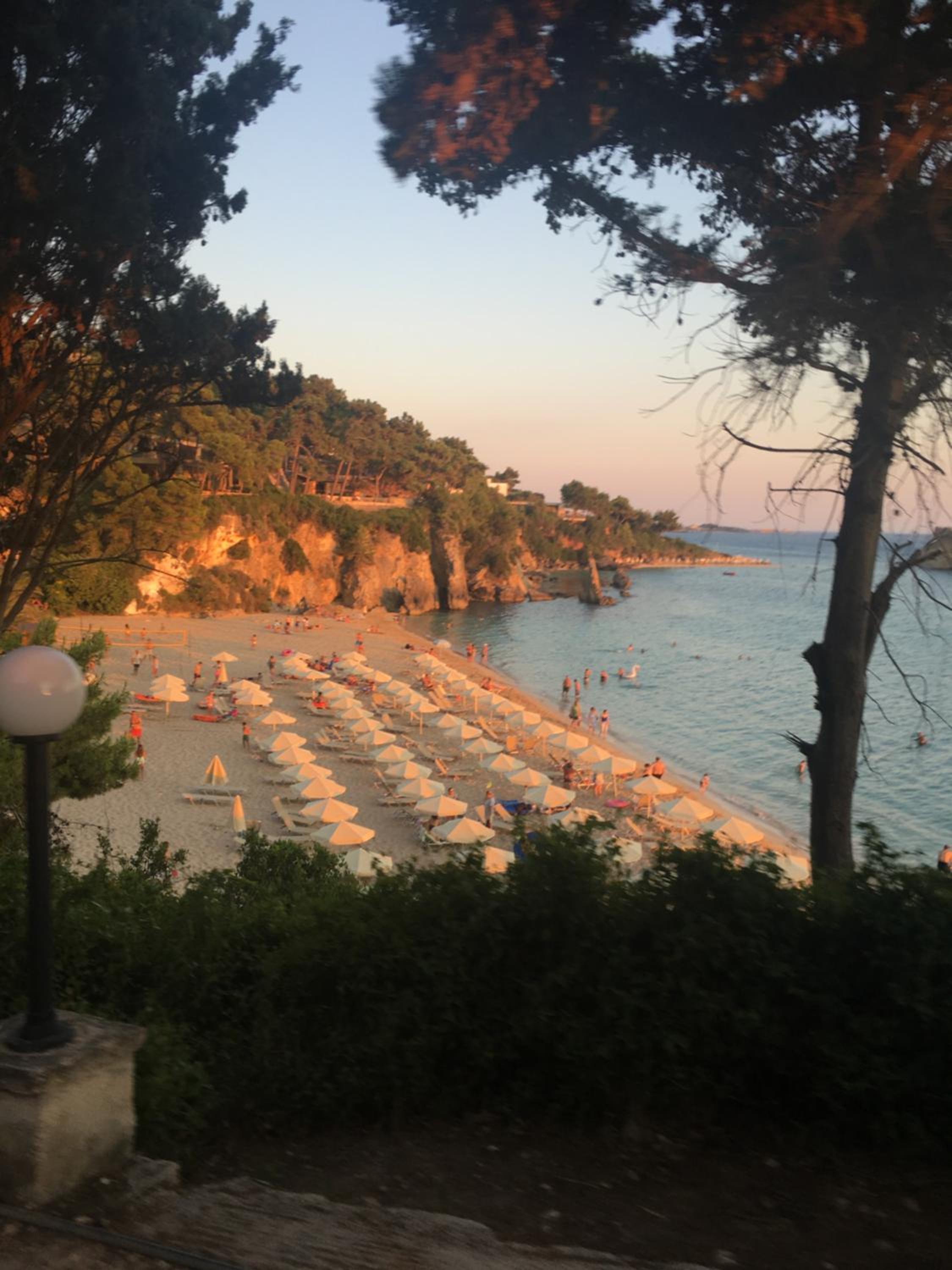 Regina Apartments photo 5