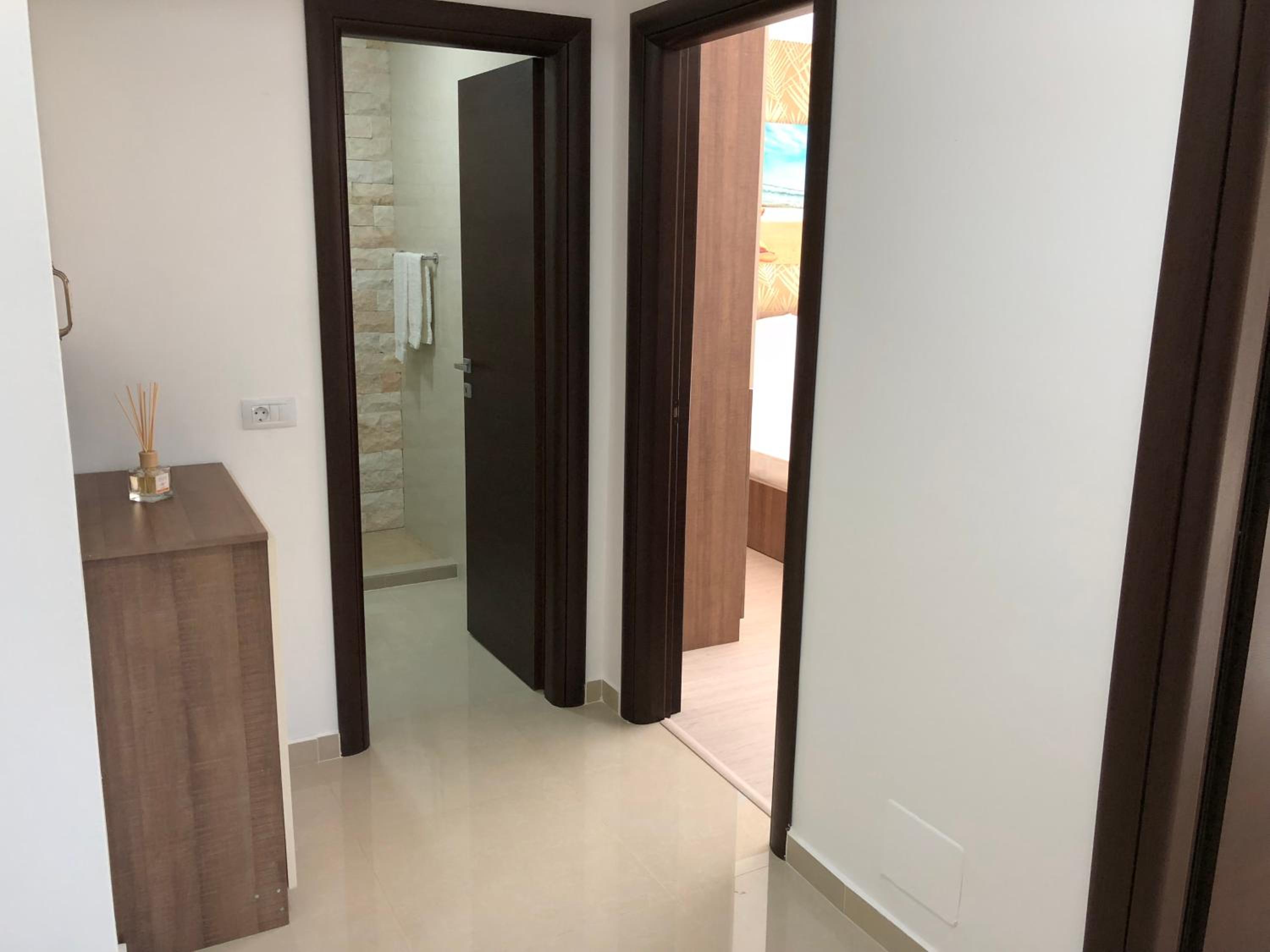 Lira Holiday Apartments