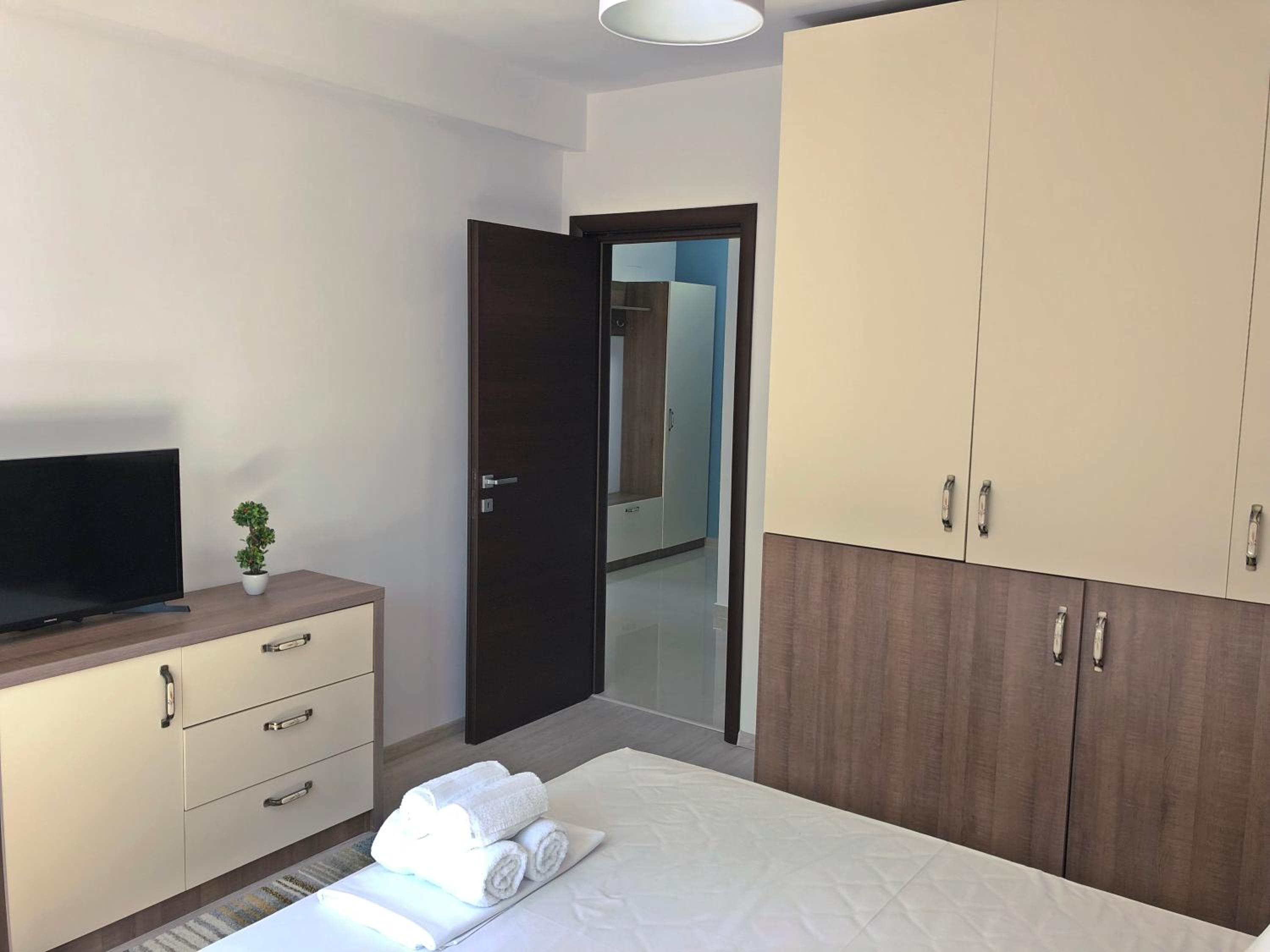 Lira Holiday Apartments