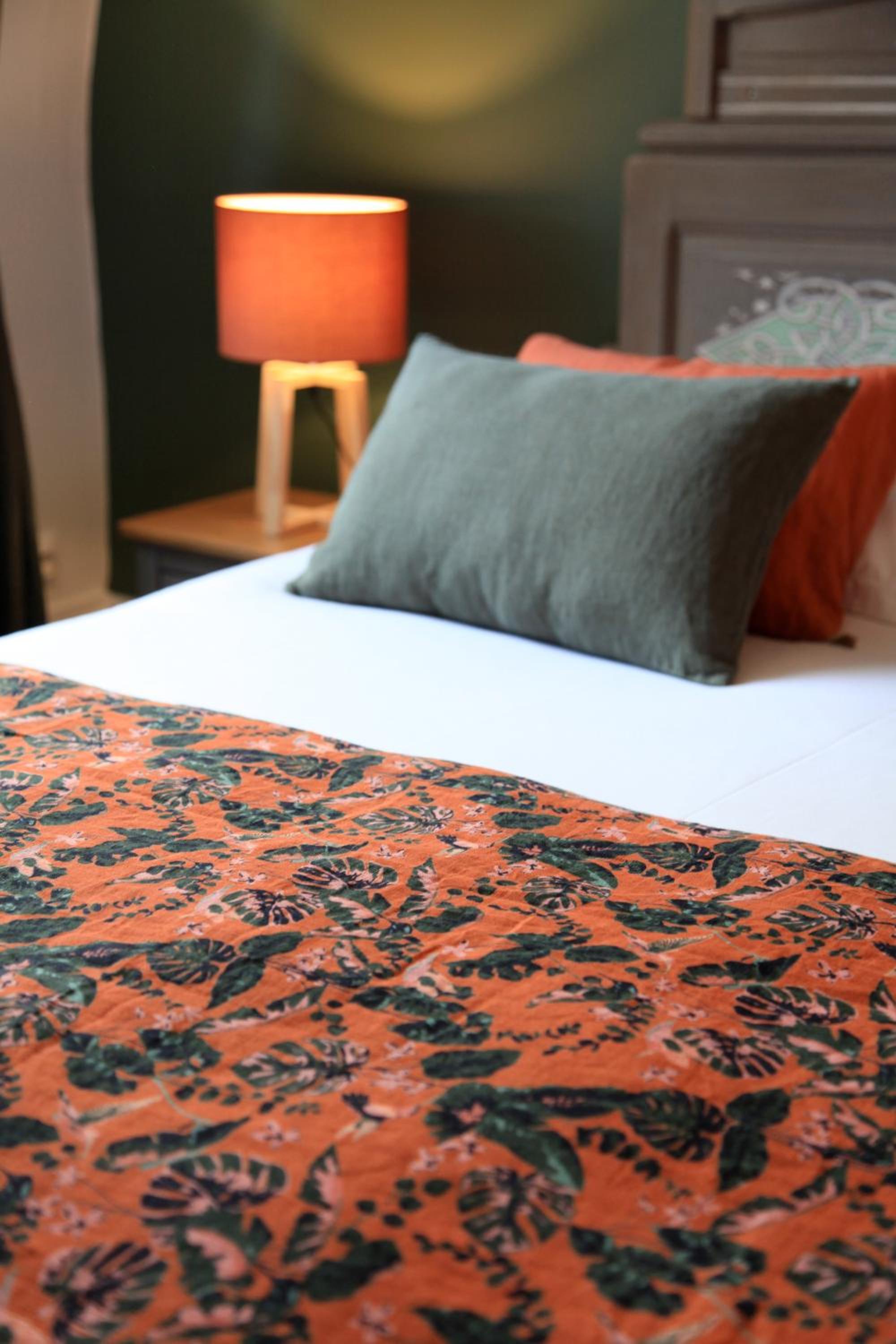 La Bohème - Guest Rooms view 3