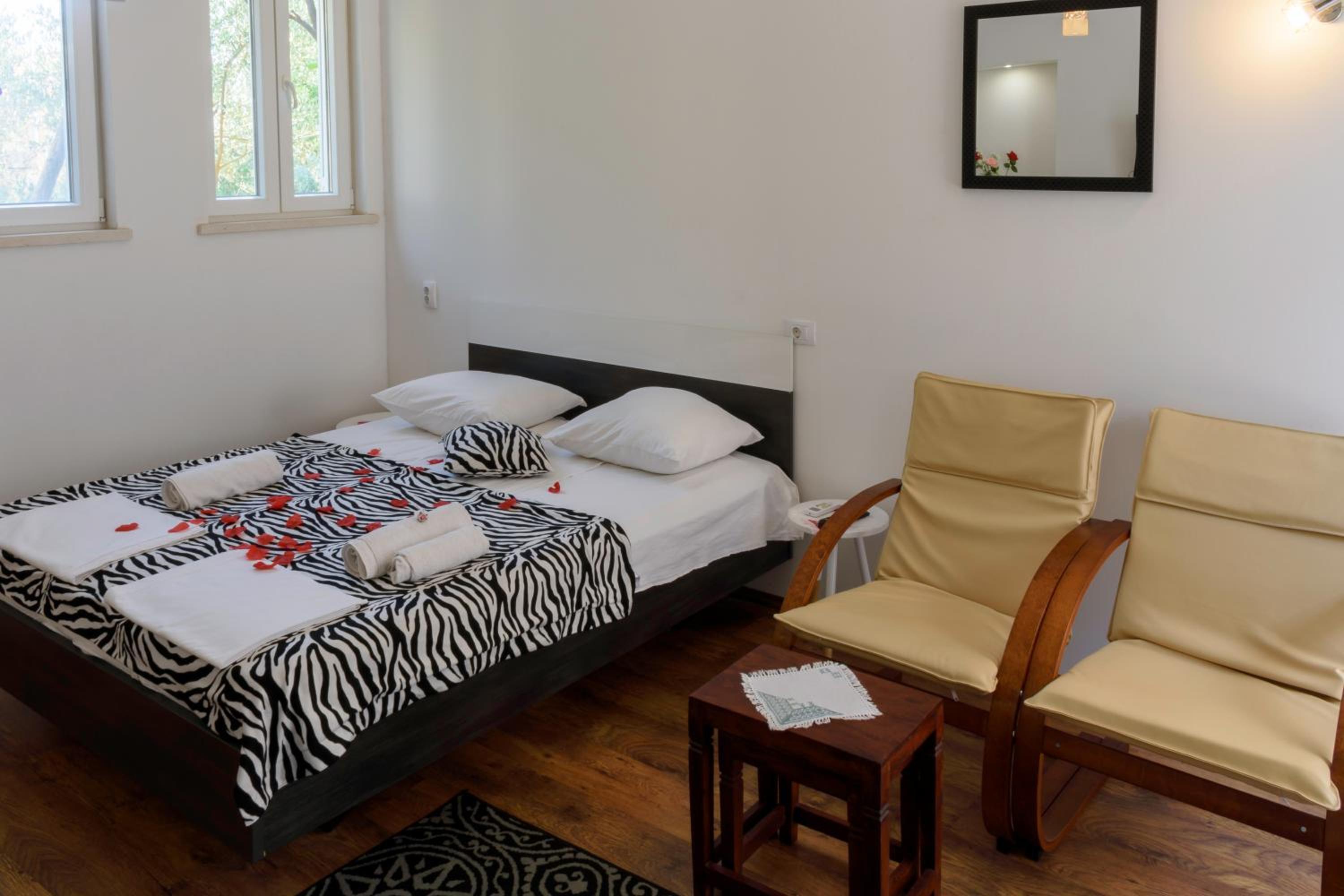 Dino and Jele Apartments