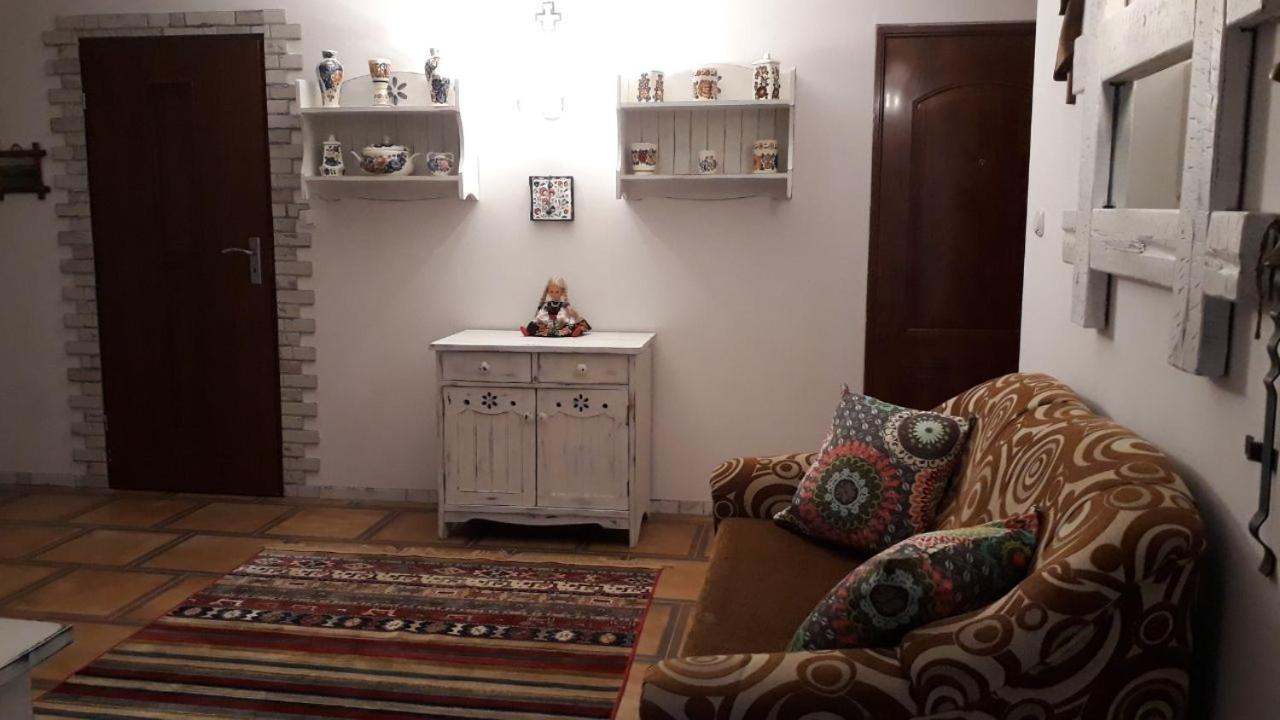 Photo 32