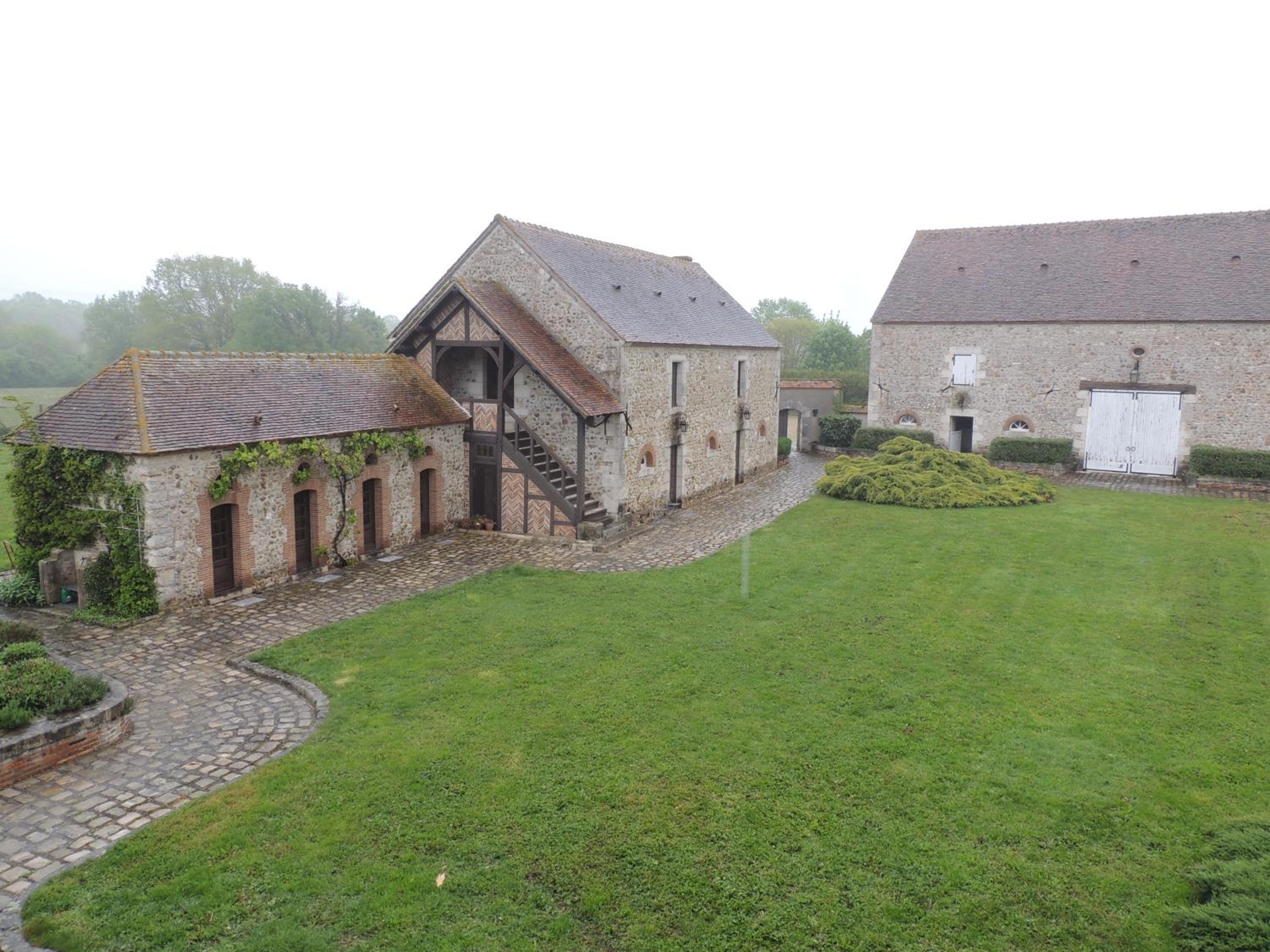 Photo 19