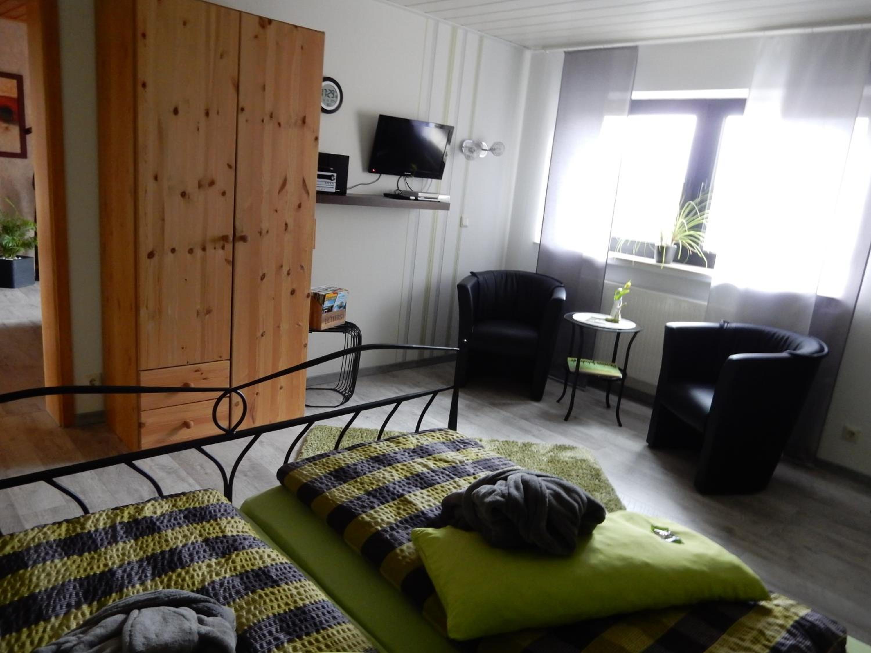 Pension-Jakobs view 4