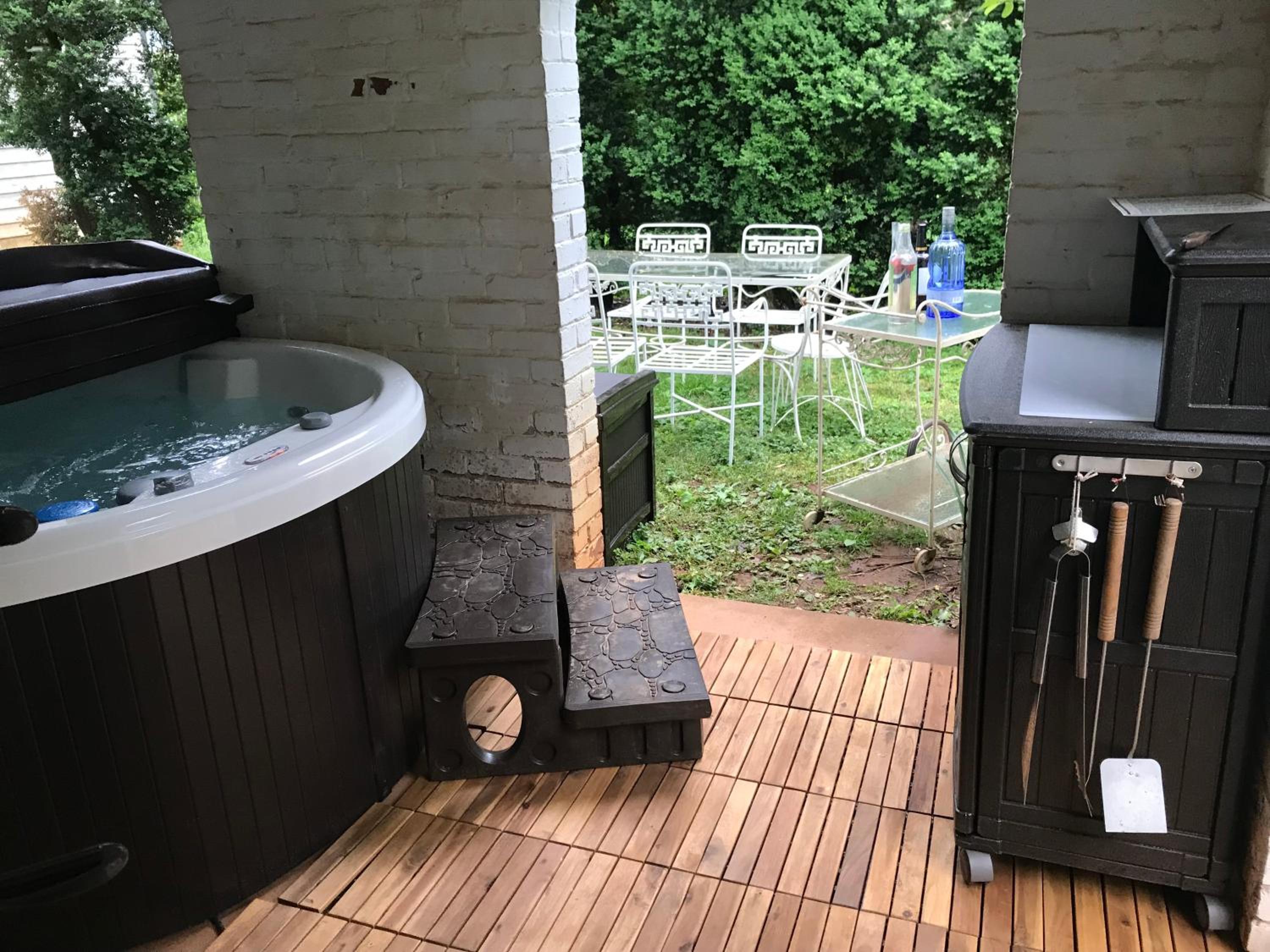 Chilton House Suites