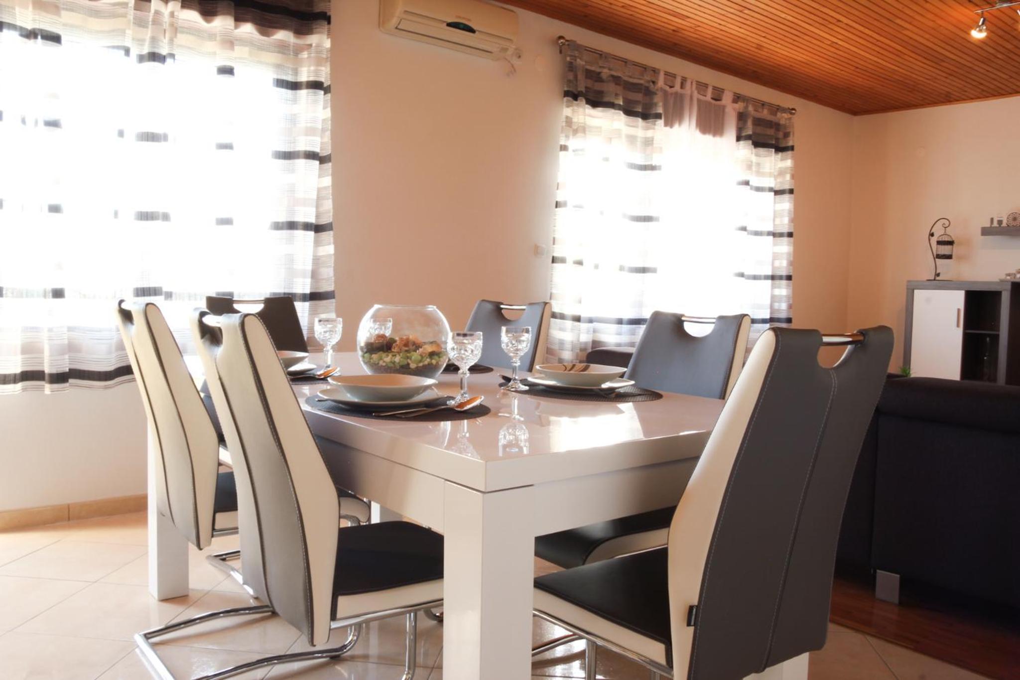 Salona Split Apartment view 2
