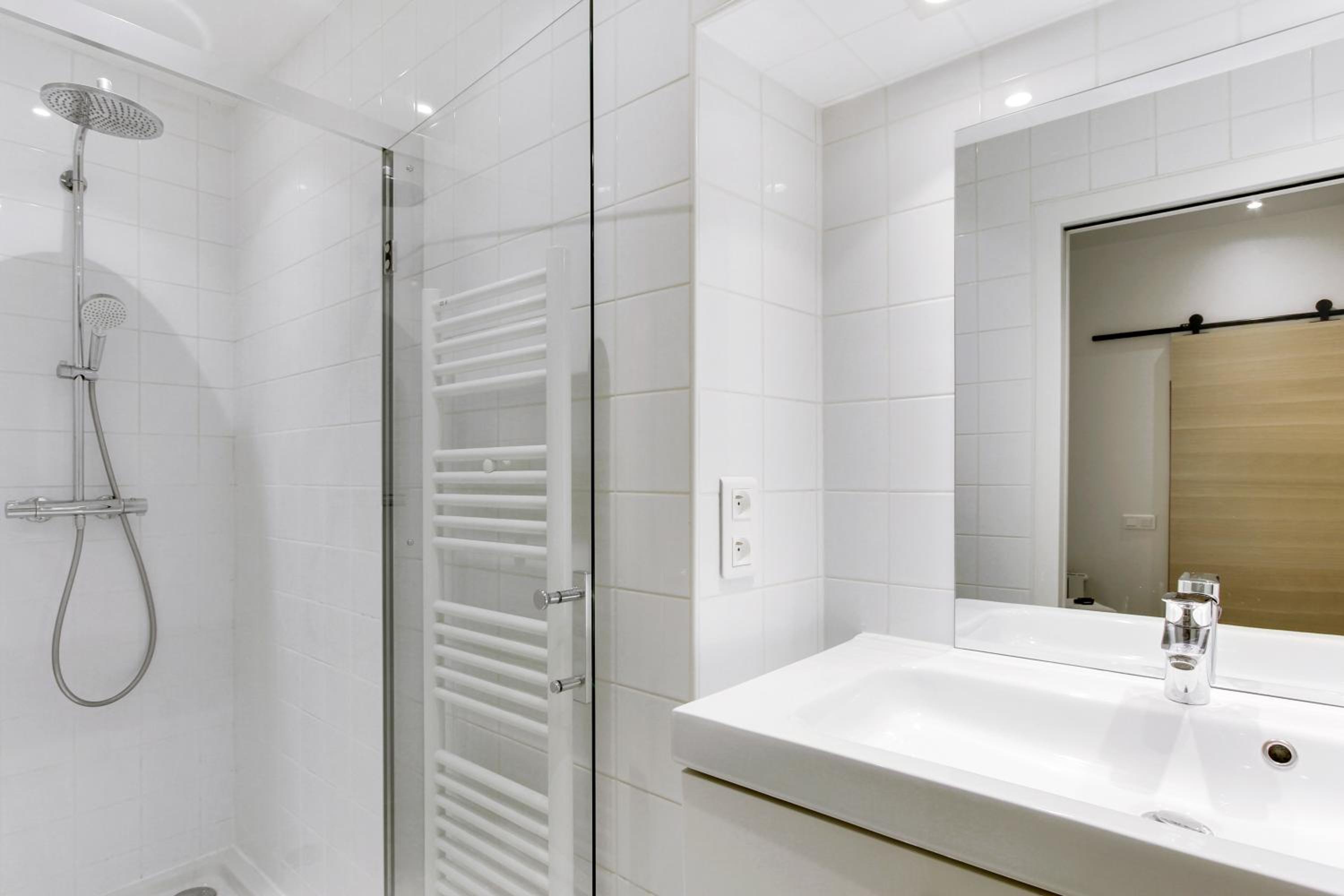 Pick A Flat's Apartment in Batignolles - Passage Cardinet