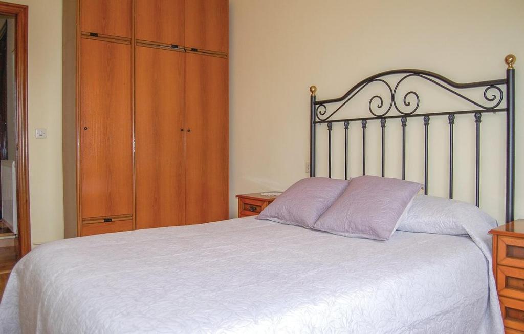 Casa Montse - Derecha photo 3