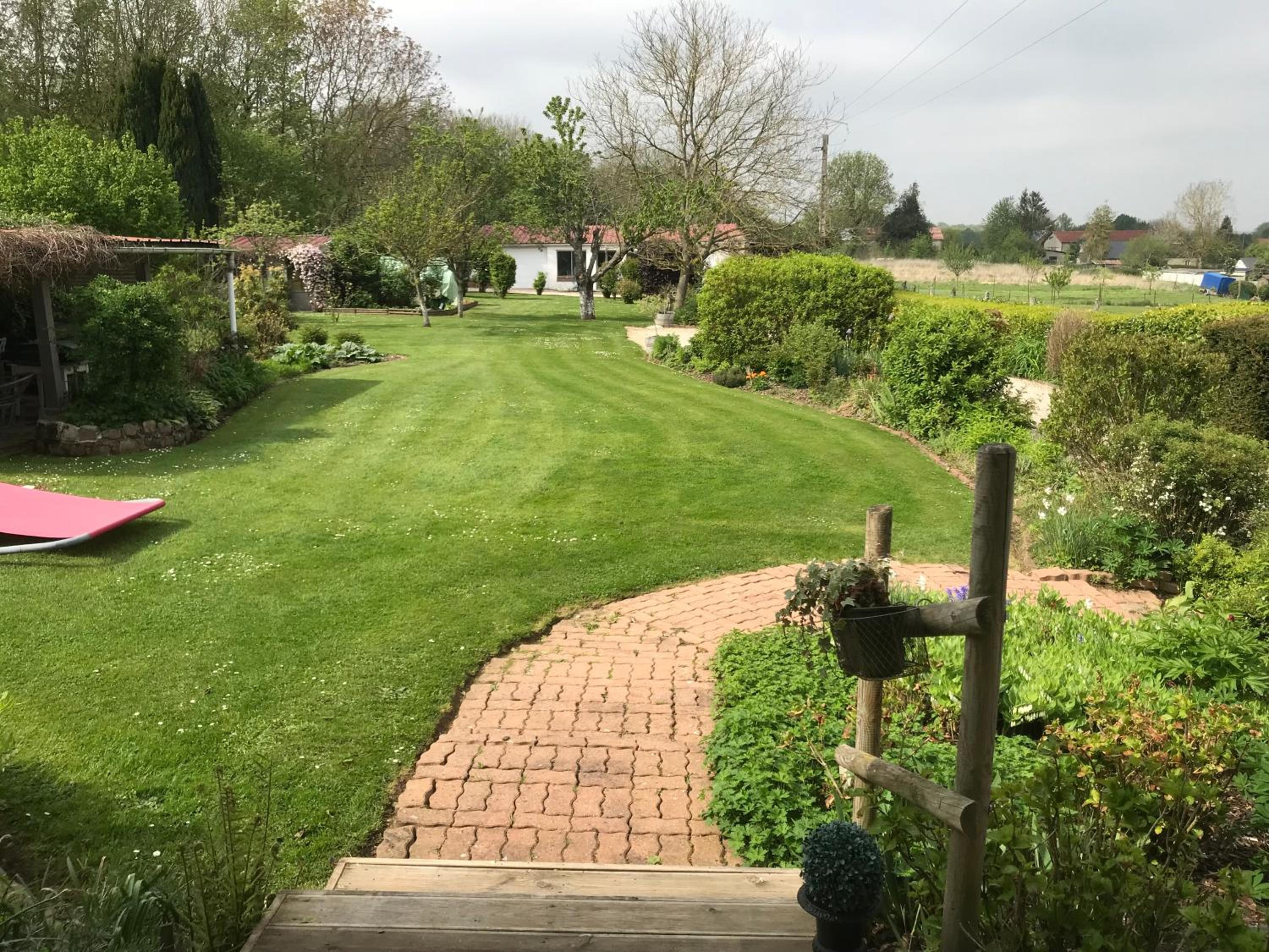 le jardin adele view 2