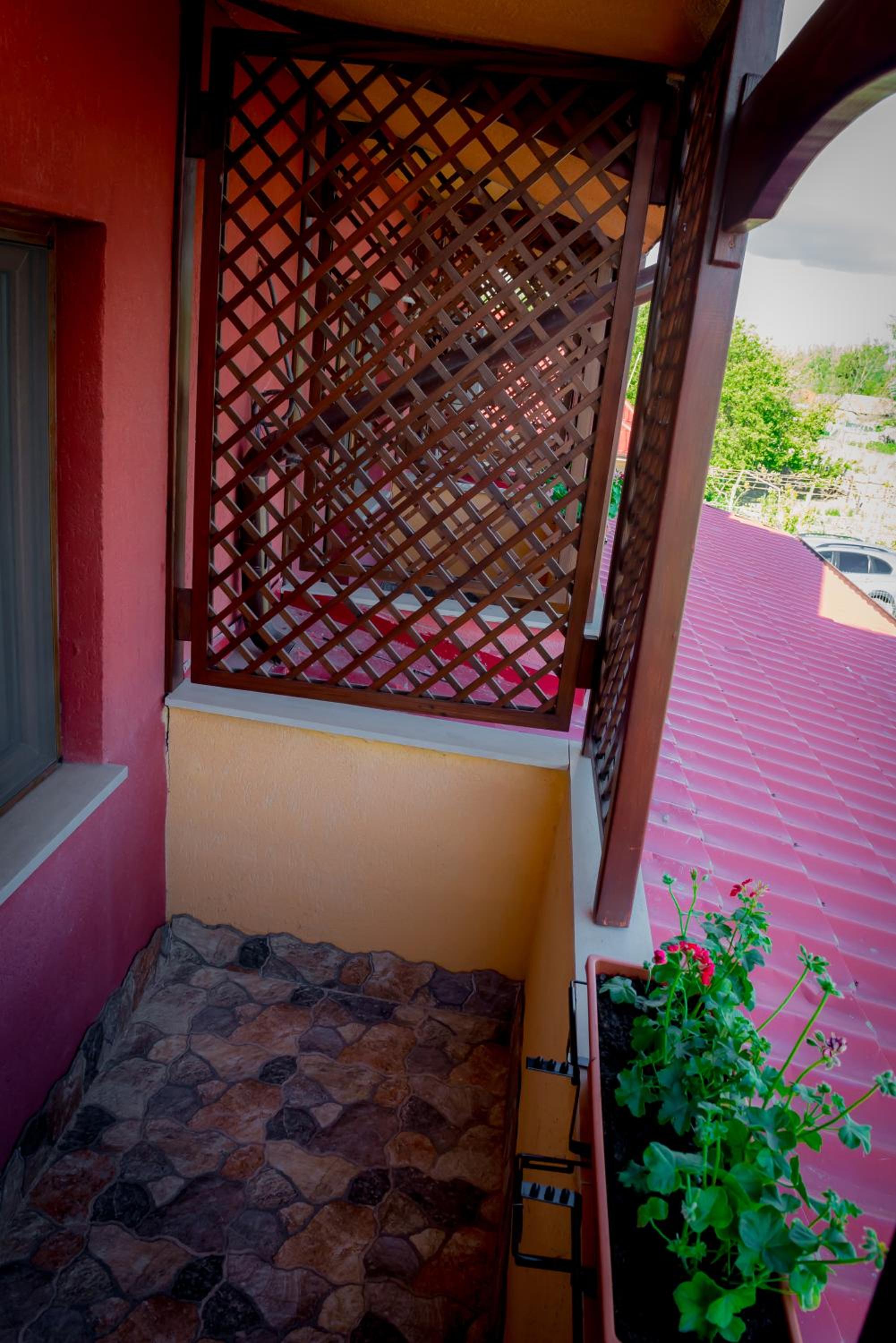 Photo 44
