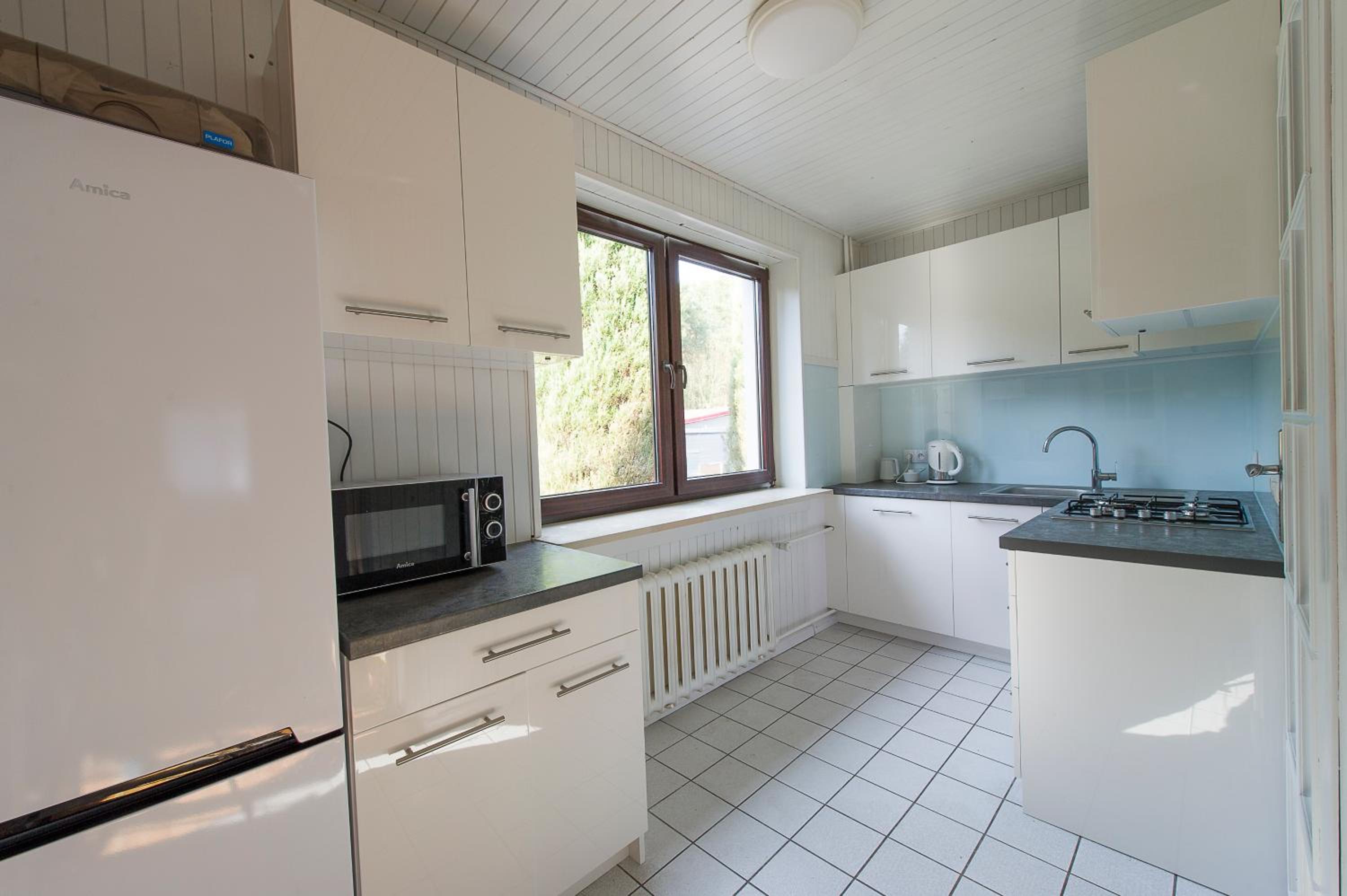 RETRO HOUSE