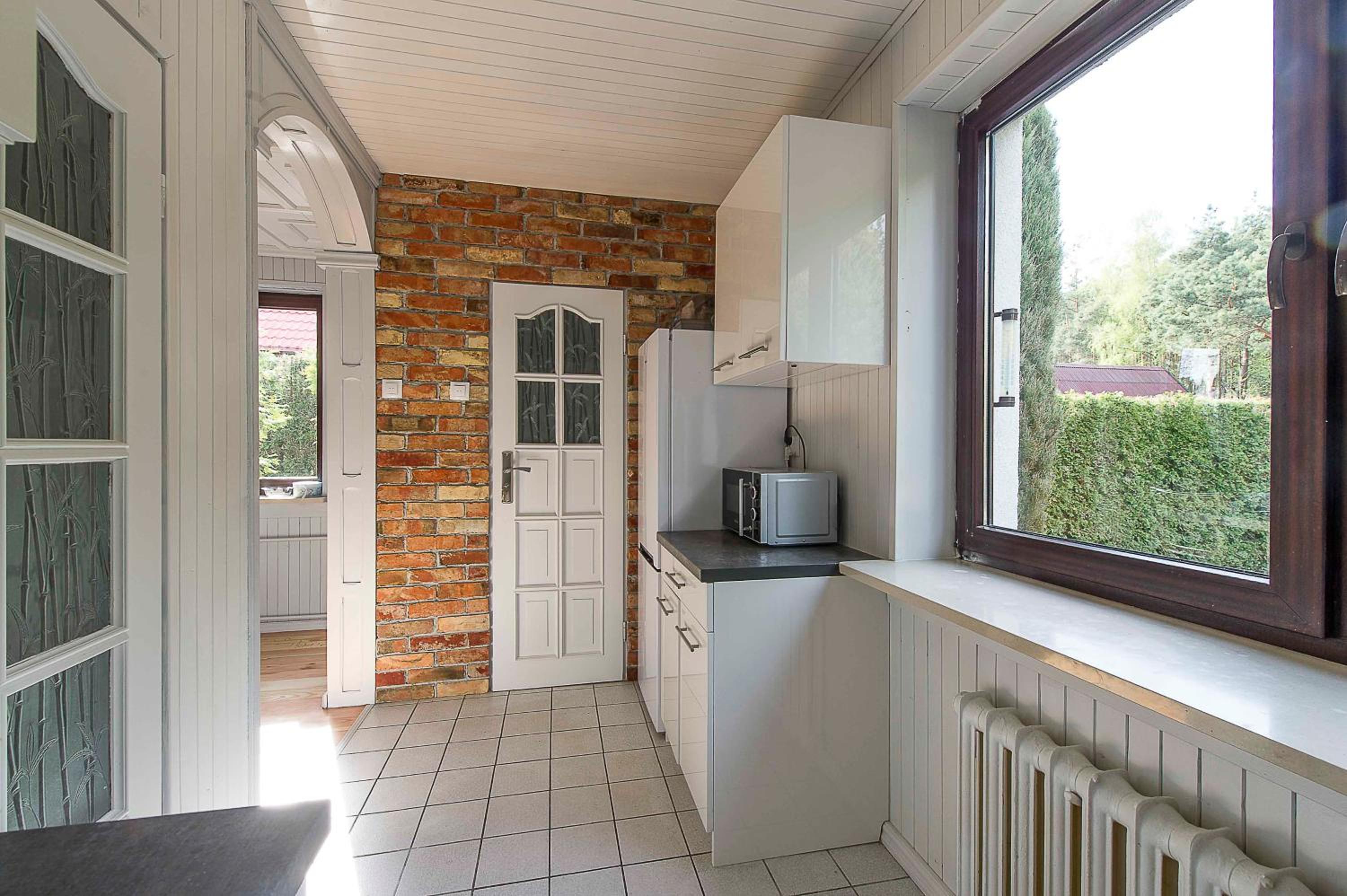RETRO HOUSE