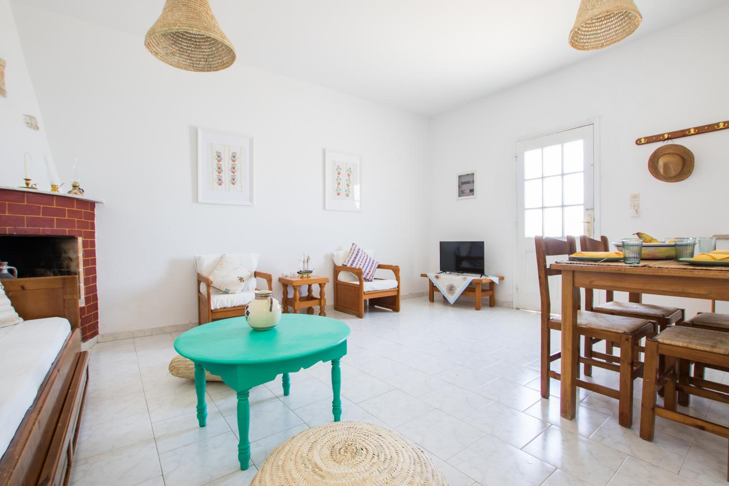 Salla Chiotis photo 3