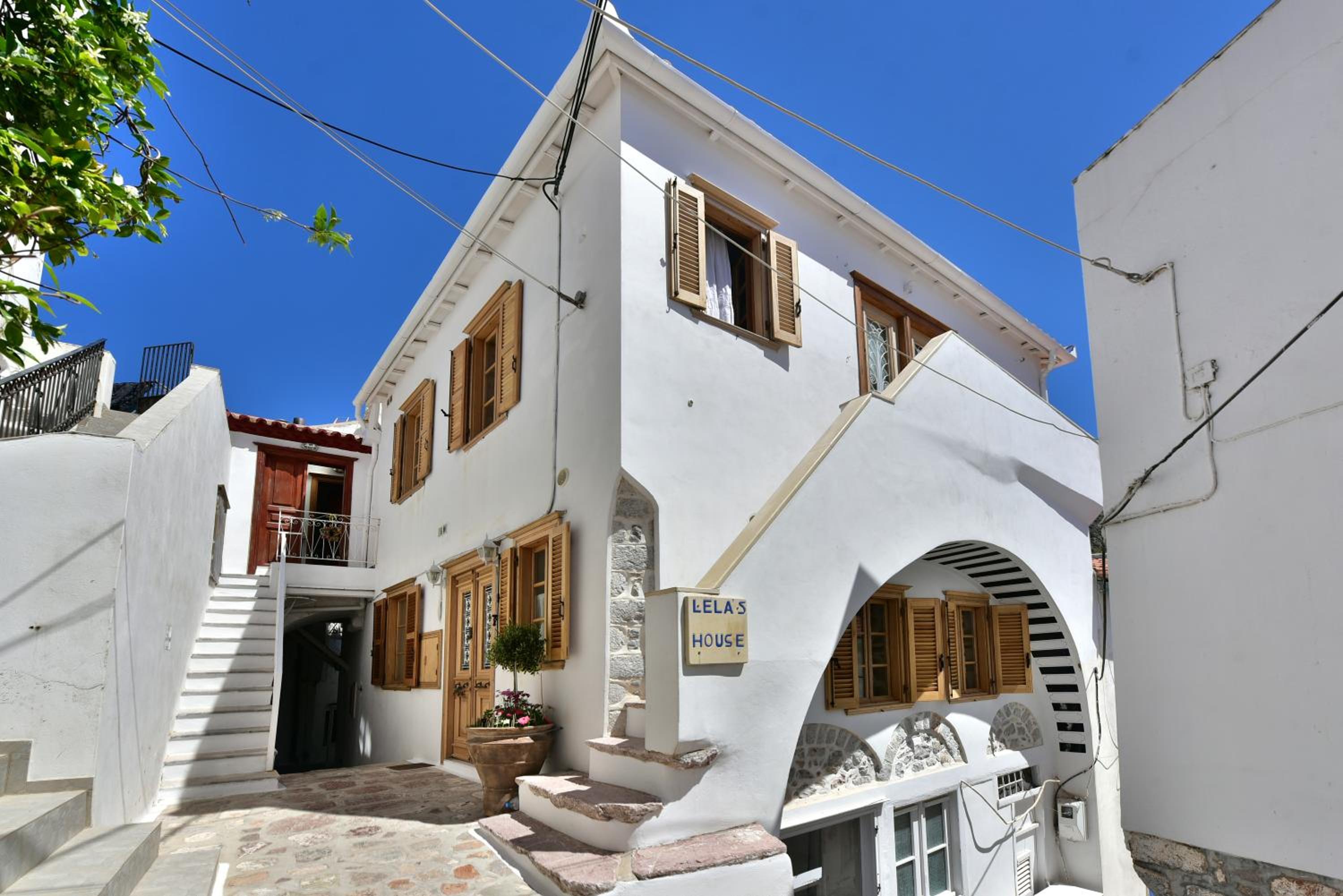 2-level Apartment "Mandraki"