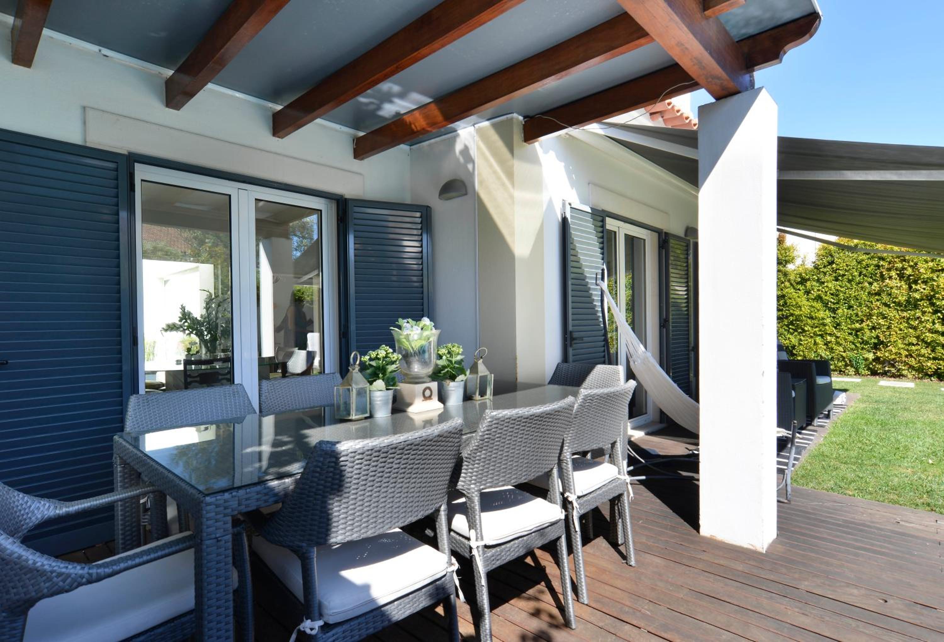 Estoril Garden Villa - 4Bedroom private pool - CheckinHome