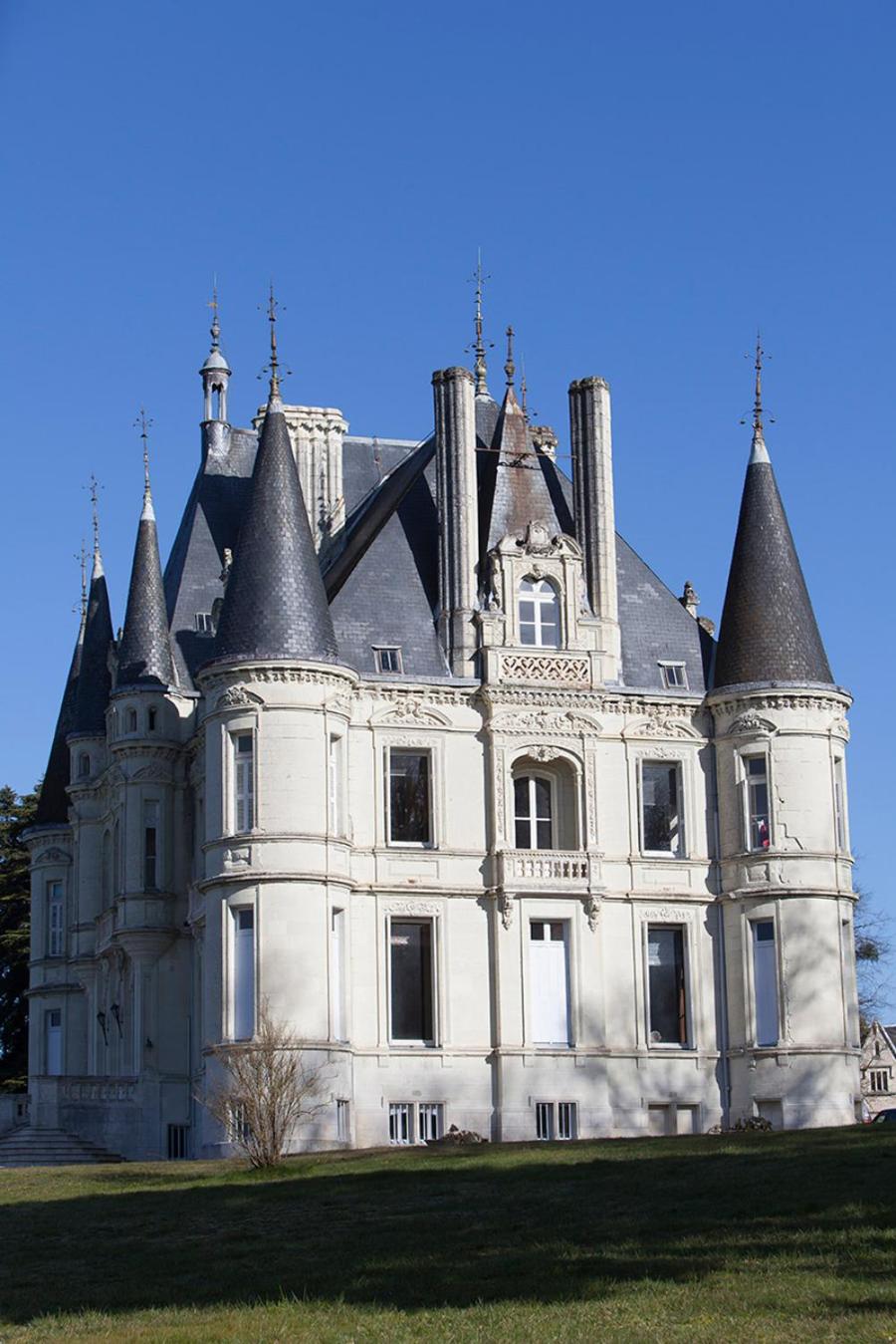 Chateau Marieville