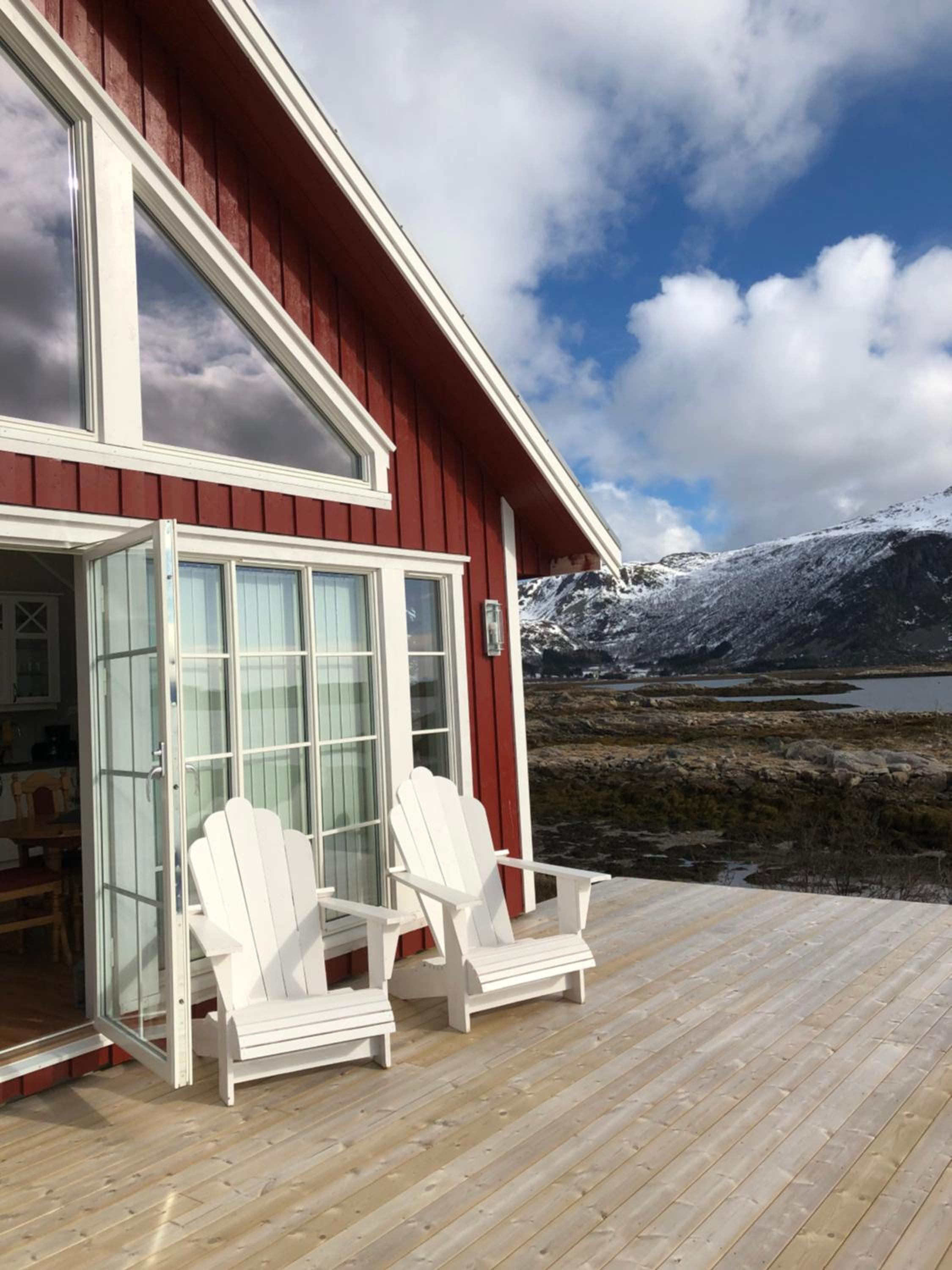 Valberg High Quality Seaview Cabin view 5