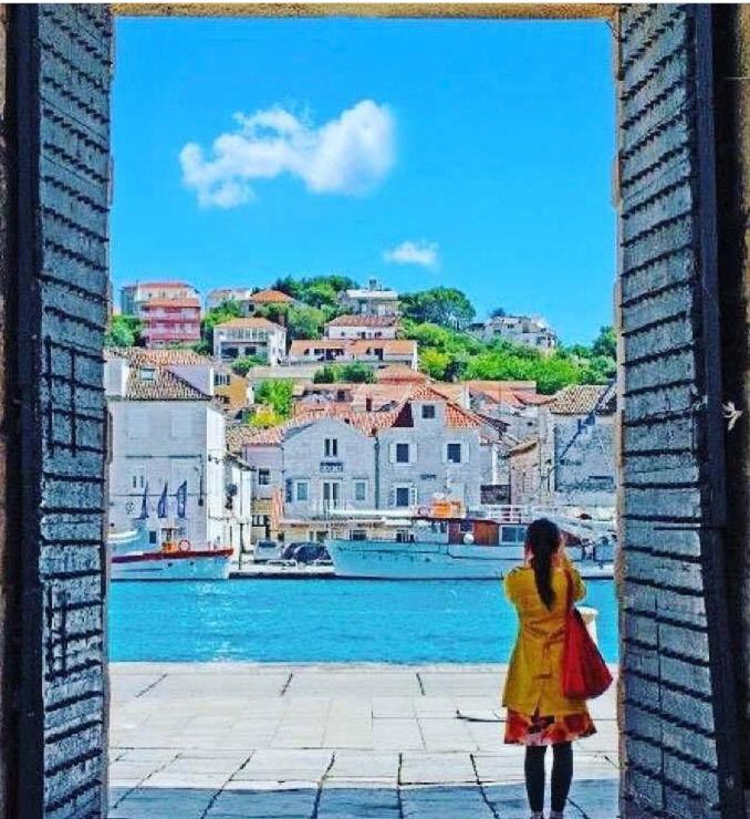 Bona Dea Seaside