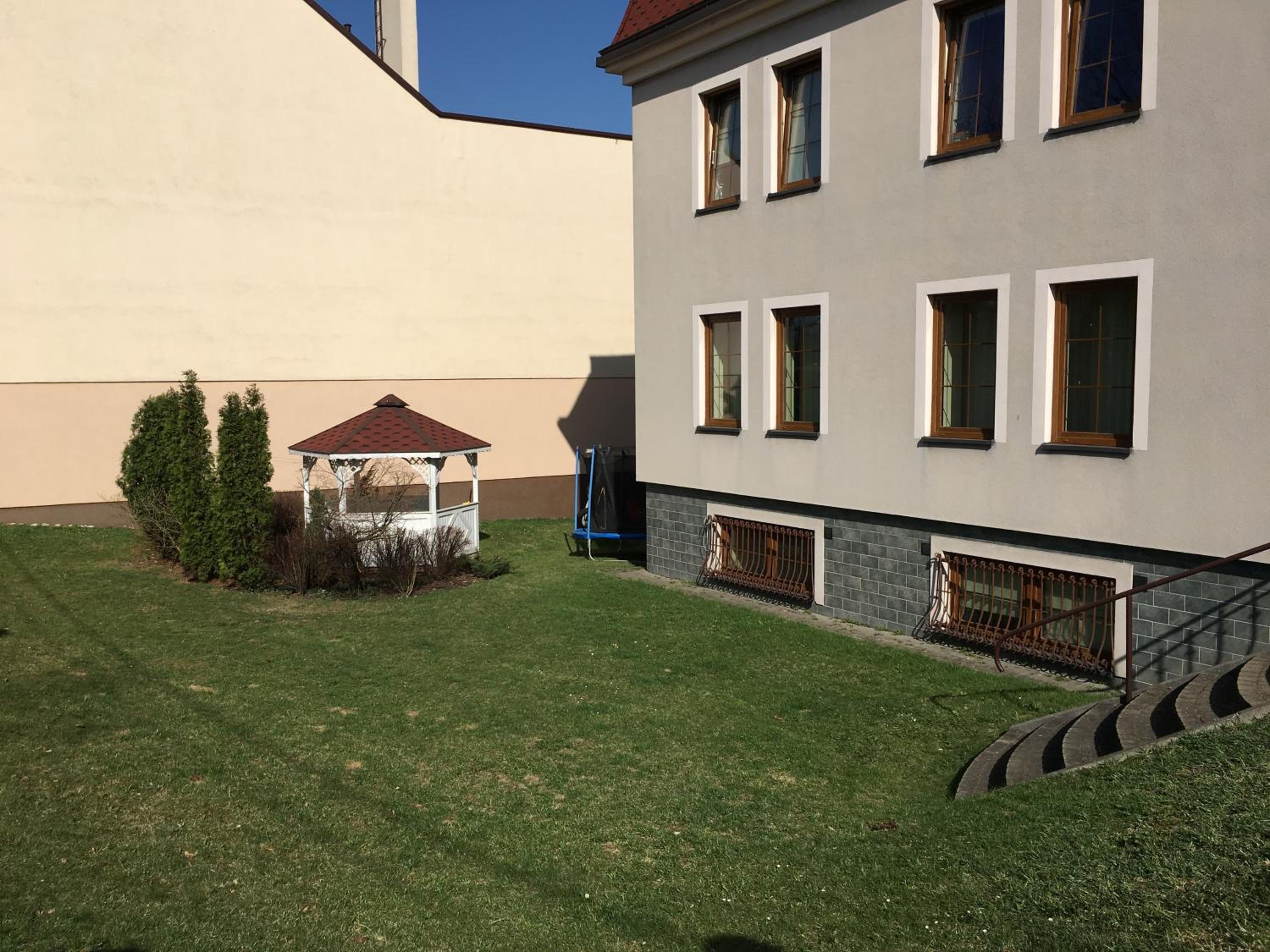 Photo 31