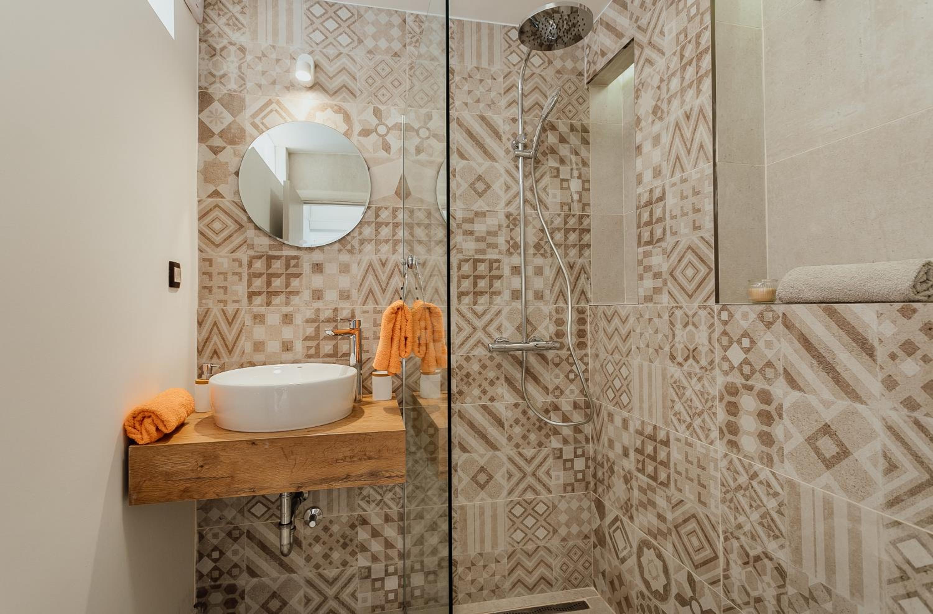 Apartmani Lovor